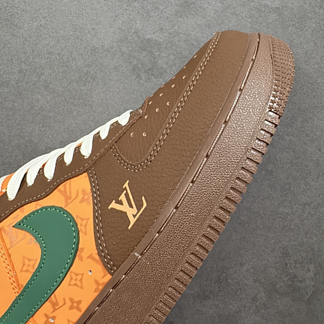 图片[5]-【定制版】NIke Air Force 1 \’07 Low “LV联名–橙棕雅绿” 空军一号低帮 运动鞋 休闲鞋 折边针车 工艺难度大 原楦头原纸板 高端定制鞋盒 原厂鞋底 超高清洁度 细节完美 货号：DF0188-126 尺码：36 36.5 37.5 38 38.5 39 40 40.5 41 42 42.5 43 44 44.5 45-选品中心