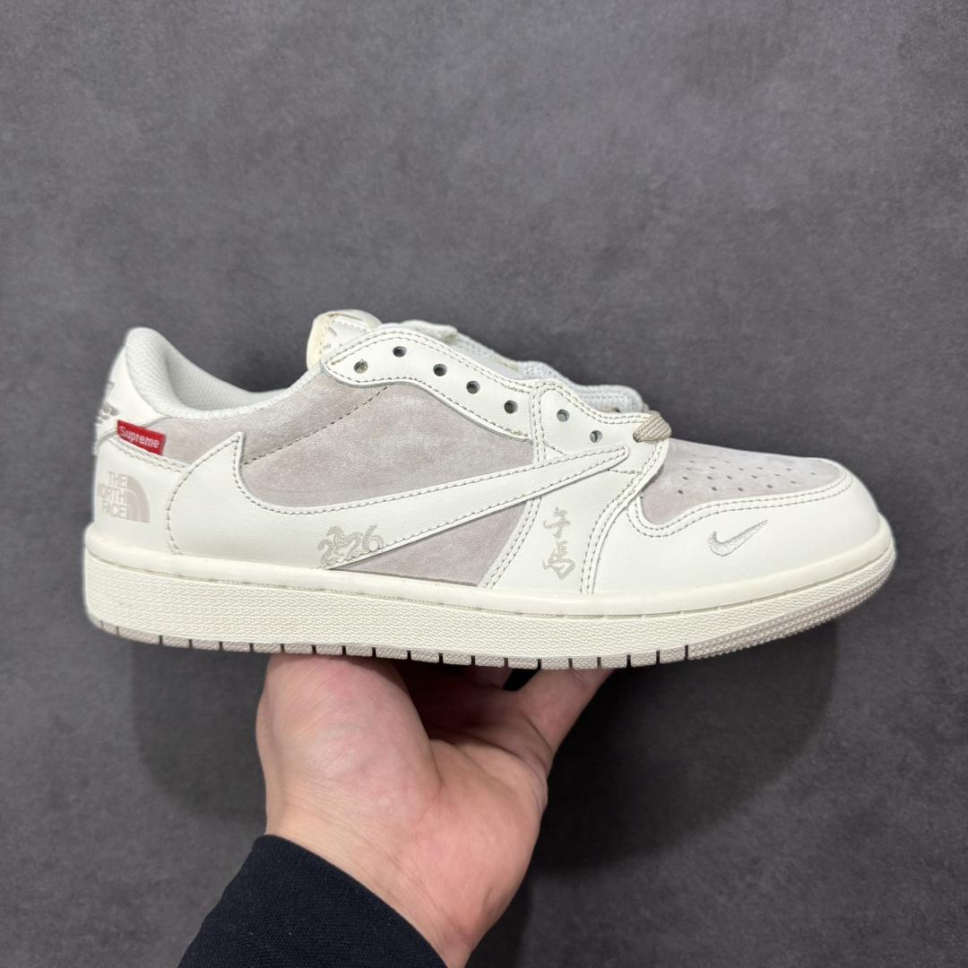 【定制版】Air Jordan 1 Low AJ1 乔1 马年限定 高端定制 低帮复古篮球鞋 #定制皮料 原厂3D打印 定制鞋盒 原楦原纸板 纯正空军版型 内置全掌气垫 货号:DM7866-130 尺码:36 36.5 37.5 38 38.5 39 40 40.5 41 42 42.5 43 44 44.5 45-选品中心