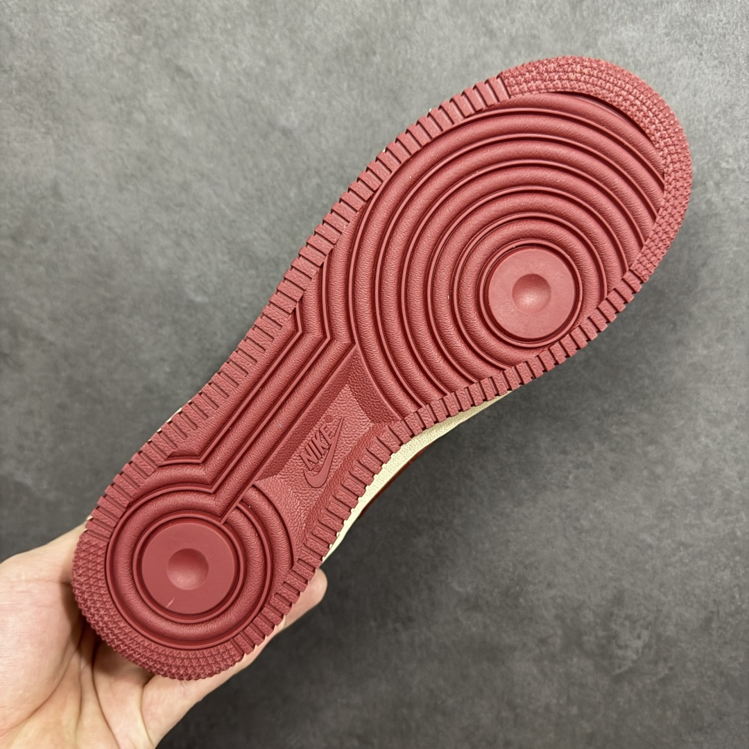 图片[9]-【定制版】公司级NIke Air Force 1 \’07 Low “马年限定–翠绿杏红” 空军一号低帮 运动鞋 休闲鞋 折边针车 工艺难度大 原楦头原纸板 高端定制鞋盒 原厂鞋底 超高清洁度 细节完美 货号：NH0601-518 尺码：36 36.5 37.5 38 38.5 39 40 40.5 41 42 42.5 43 44 44.5 45-选品中心