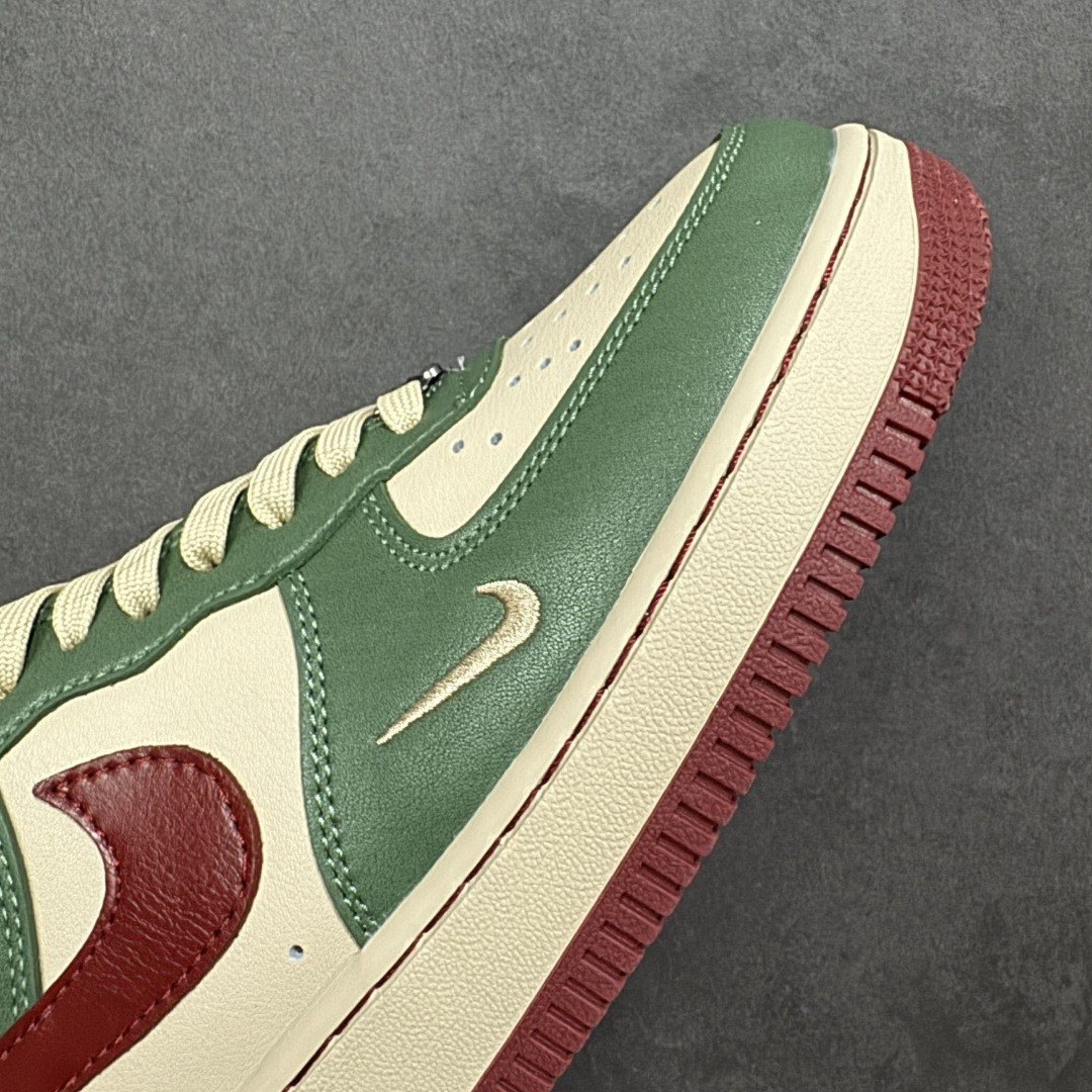 图片[5]-【定制版】公司级NIke Air Force 1 \’07 Low “马年限定–翠绿杏红” 空军一号低帮 运动鞋 休闲鞋 折边针车 工艺难度大 原楦头原纸板 高端定制鞋盒 原厂鞋底 超高清洁度 细节完美 货号：NH0601-518 尺码：36 36.5 37.5 38 38.5 39 40 40.5 41 42 42.5 43 44 44.5 45-选品中心