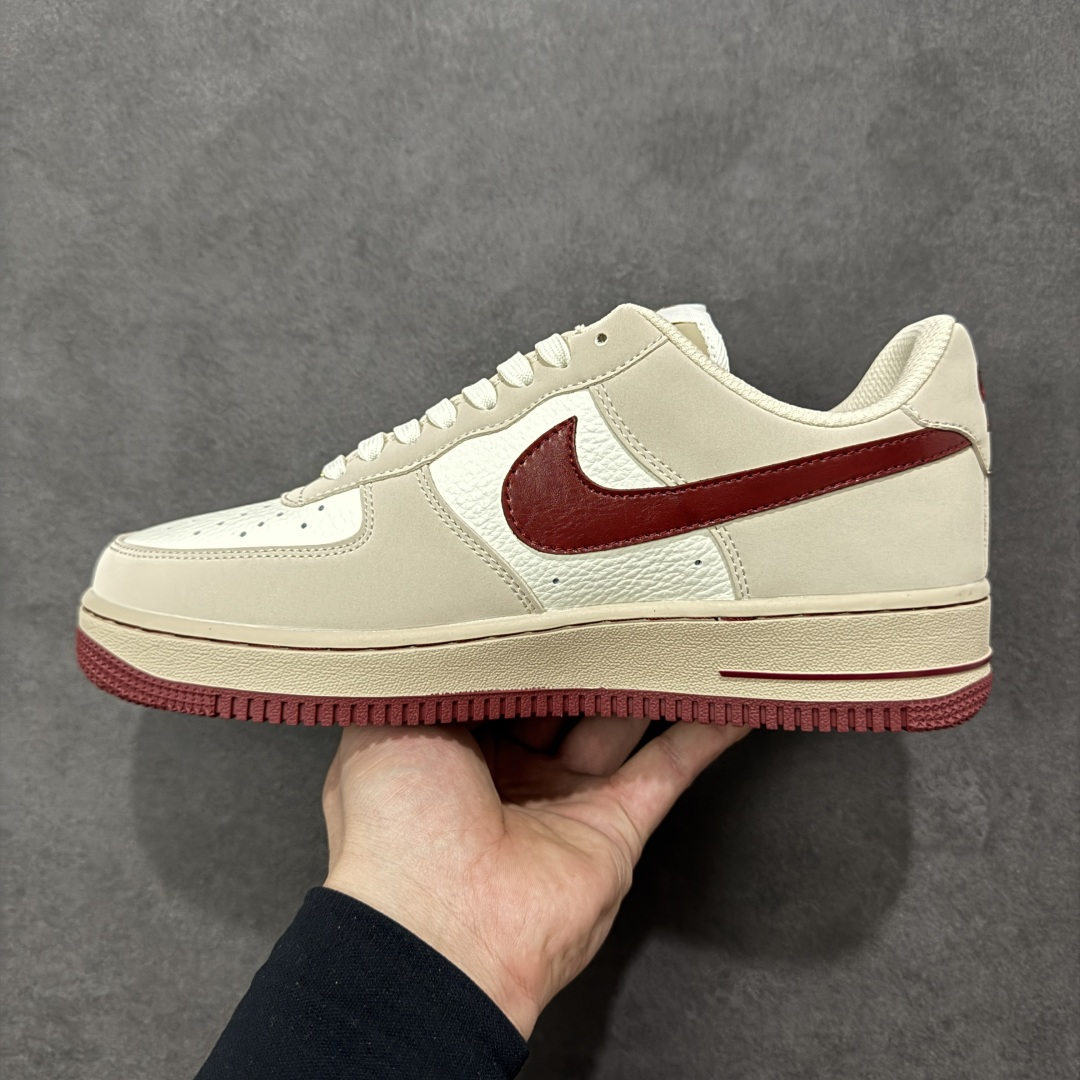 图片[2]-【定制版】公司级NIke Air Force 1 \’07 Low “马年限定–米褐杏红” 空军一号低帮 运动鞋 休闲鞋 折边针车 工艺难度大 原楦头原纸板 高端定制鞋盒 原厂鞋底 超高清洁度 细节完美 货号：NH0601-522 尺码：36 36.5 37.5 38 38.5 39 40 40.5 41 42 42.5 43 44 44.5 45-选品中心