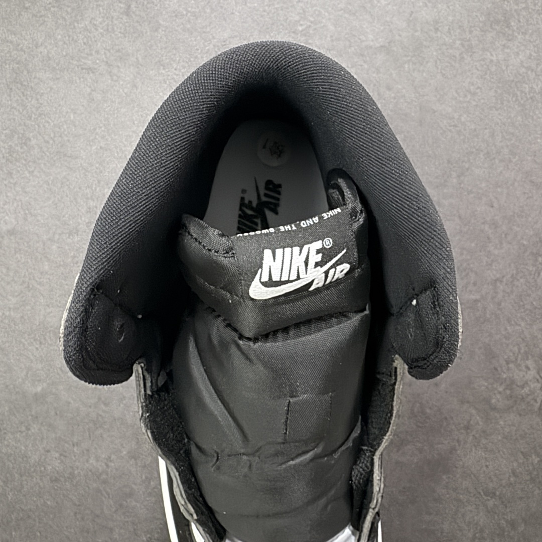 图片[7]-【H11版本】耐克Nike Air Jordan 1 Retro High OG AJ1代经典复古经典高帮百搭文化篮球鞋 DZ5485-010 公司级真标半码制#原档案原数据开发版型#采用荔枝纹头层皮革鞋面材质#原厂立体填充鞋舌海绵#中底注胶孔及缜密中底拉帮工艺#原数据开发模具大底 尺码： 35.5 36 36.5 37.5 38 38.5 39 40 40.5 41 42 42.5 43 44 44.5 45 46 47.5 48.5 编码：H11B290300-选品中心