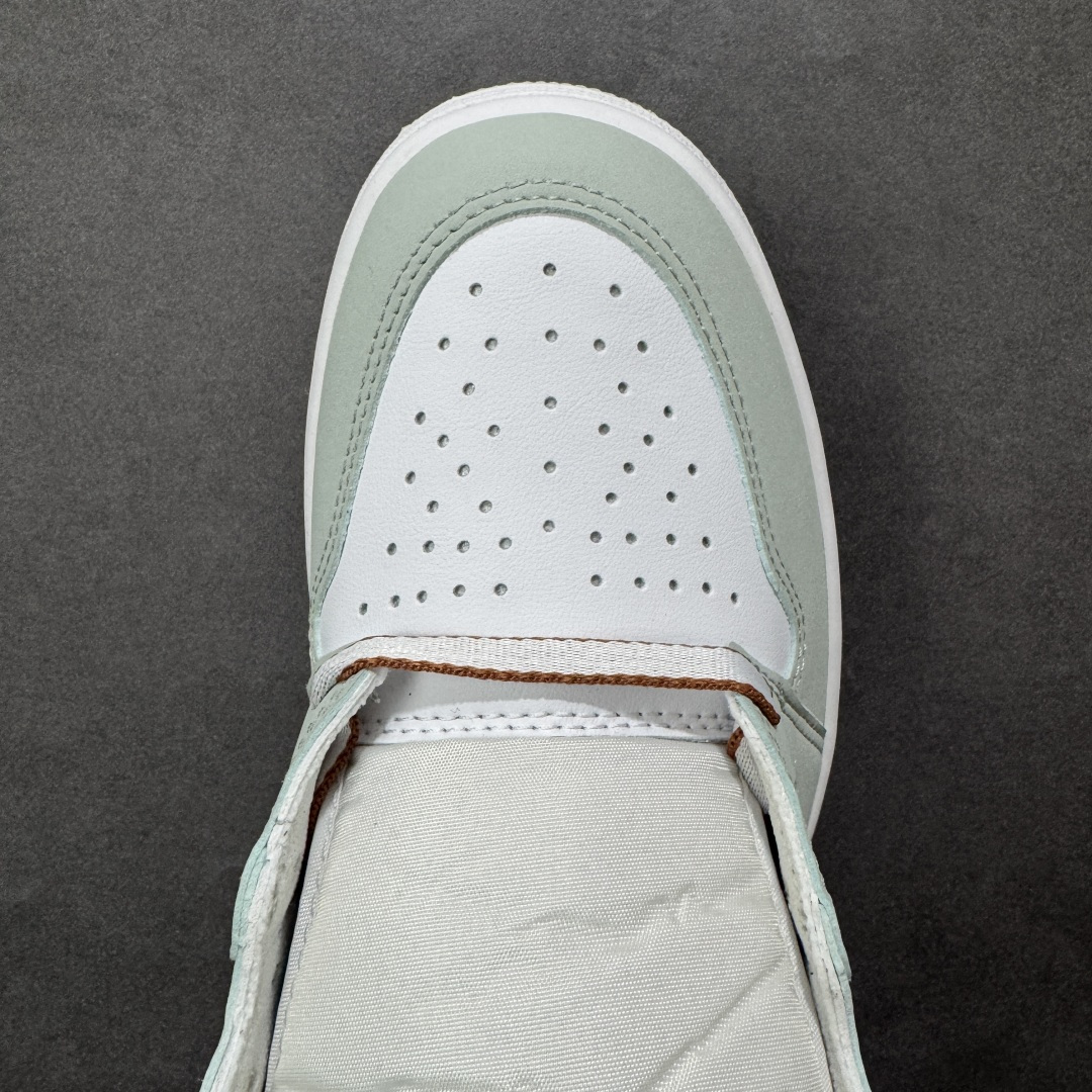 图片[8]-【H11版本】耐克Nike Air Jordan 1 Retro High OG AJ1代经典复古经典高帮百搭文化篮球鞋 CD0461-002 公司级真标半码制#原档案原数据开发版型#采用荔枝纹头层皮革鞋面材质#原厂立体填充鞋舌海绵#中底注胶孔及缜密中底拉帮工艺#原数据开发模具大底 尺码： 35.5 36 36.5 37.5 38 38.5 39 40 40.5 41 42 42.5 43 44 44.5 45 46 47.5 48.5 编码：H11B290300-选品中心