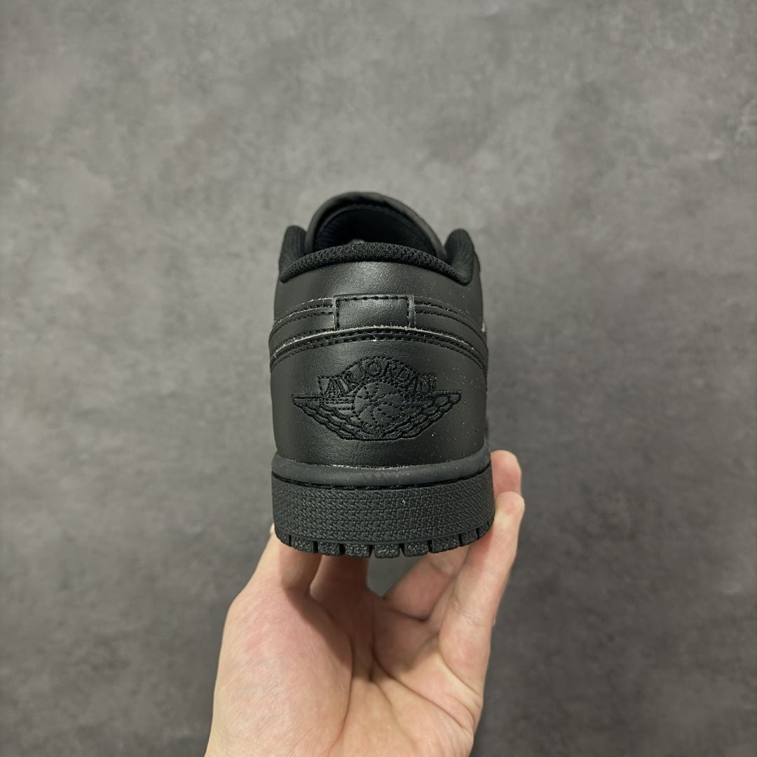 图片[4]-【H11版本】耐克Nike Air Jordan 1 OG AJ1代经典复古经典低帮百搭文化篮球鞋 CD0461-002 公司级真标半码制#原档案原数据开发版型#采用荔枝纹头层皮革鞋面材质#原厂立体填充鞋舌海绵#中底注胶孔及缜密中底拉帮工艺#原数据开发模具大底 尺码： 35.5 36 36.5 37.5 38 38.5 39 40 40.5 41 42 42.5 43 44 44.5 45 46 47.5 编码：H11B250260-选品中心