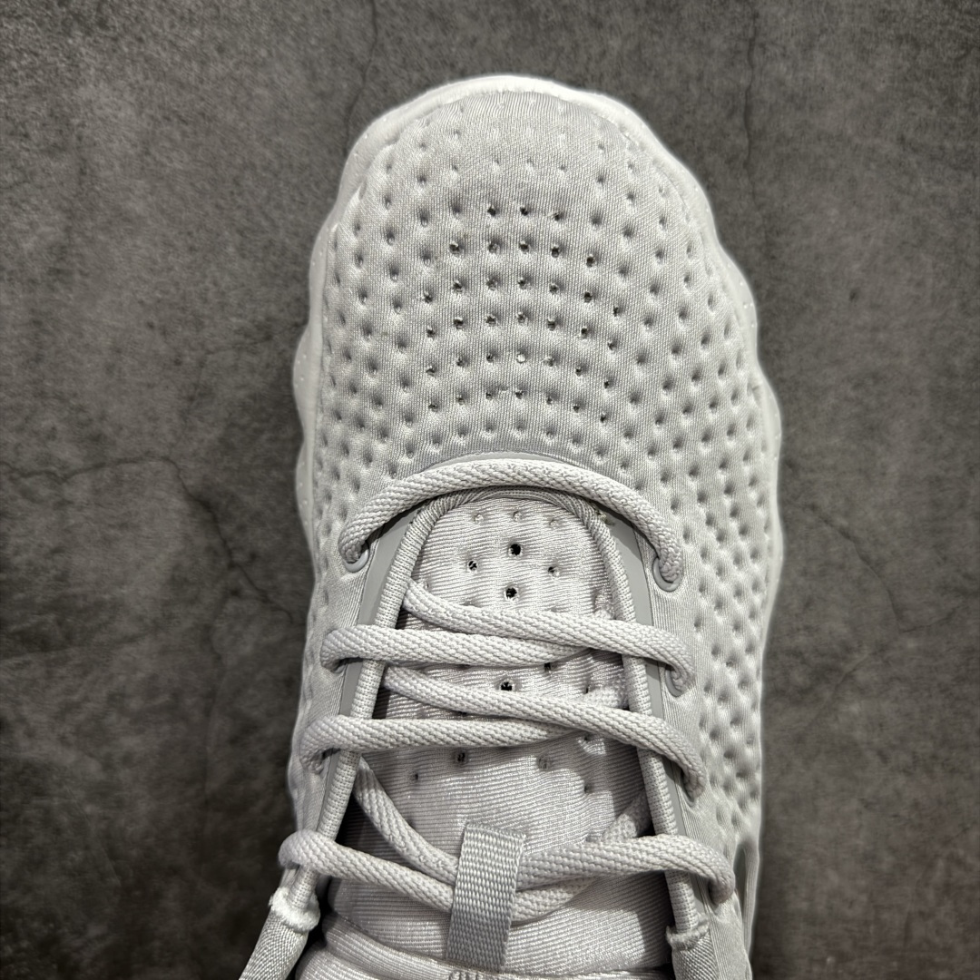 图片[5]-【先行版】NK Mind 002 黑科技足底按摩舒适贴合训练鞋 HQ4310-003 该系列首作 Mind 001 从神经科学中汲取灵感，打造出一款不仅外观独特，更能为穿着者带来别样感知体验的球鞋，此次新作将继续延续此核心方向。历时十年打磨的 Mind 系列，承载着 Nike 对未来鞋款的愿景呈现。系列中的每双鞋，外底均由 22 个独立泡沫结节构成，旨在模拟赤足般的体验。这些结节通过与足底感官感受器的相互作用，从而促进人体的自然步态。 尺码：36 36.5 37.5 38 38.5 39 40 40.5 41 42 42.5 43 44 44.5 45-选品中心