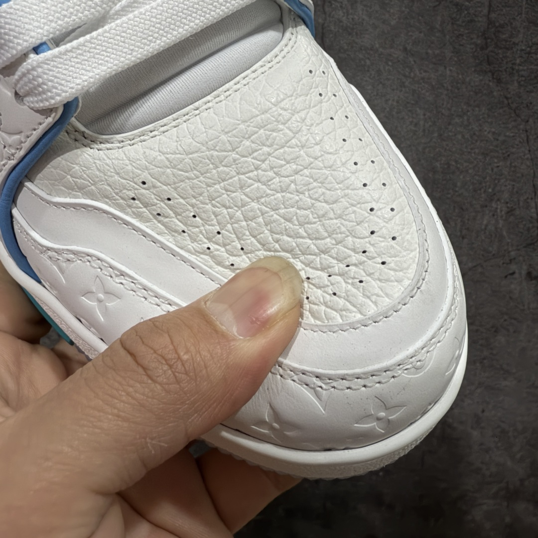图片[5]-【PK纯原版】Louis Vuitton 路易威登 LV Trainer 低帮休闲板鞋 同步官方2025最新原版包装 海淘代购同渠道品质 高端零售 外贸充正专供 原版购入开发 ZP级全套包装 完美楦型 正确卡色 大底TPU 质感媲美原版 细节与原版一致 请注意区分市面通货材 尺码：39 40 41 42 43 44 45 46-选品中心