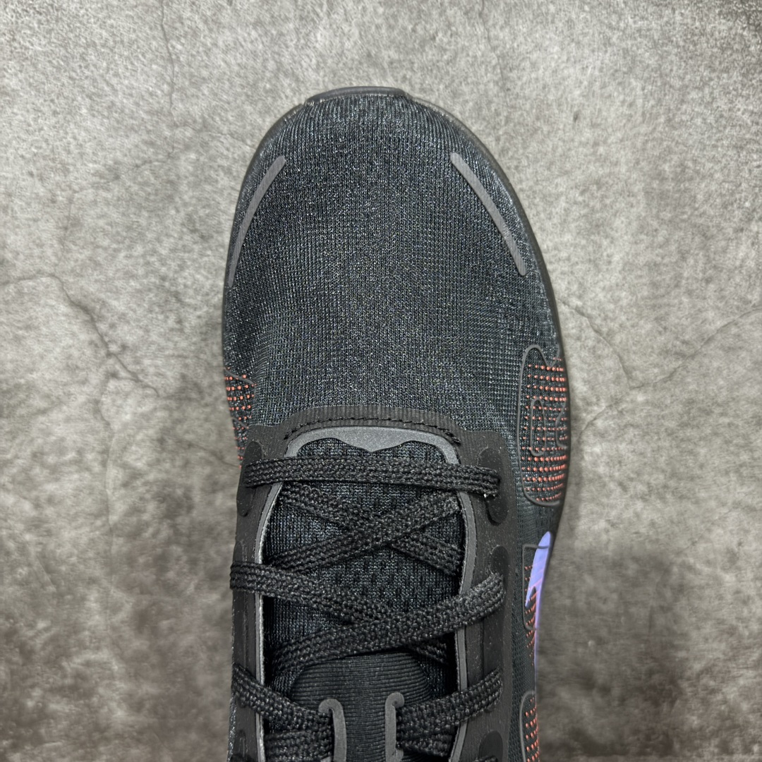 图片[5]-【XE纯原】NIKE VOMERO PREMIUM 全掌气垫缓震网面运动跑鞋 市场最强 没有之一 纯原生产线出品 原版开发 全部原材料 细节一比一打造 完美还原zp脚感 正确前后分离式两片纤维柱气垫 上下包裹超软弹泡棉 正确组合大底 区别市场通货 版型完美 鞋面材料同步原版1：1 全部原版开发校对 欢迎对比💪🏻 Nike 运用 Air技术专利，推出 Nike Pegasus Premium，沿用经典 Pegasus 系列产品深受跑者喜爱的缓震功能，并配置 Nike 首款可见式塑形 Air Zoom 气垫。 全掌可见的AirZoom首次在Pegasus系列中出现，模仿了Vaporfly的碳板曲线，增强了跑步时的流畅过渡。 货号：HM5973-002 尺码：39-46（半）-选品中心
