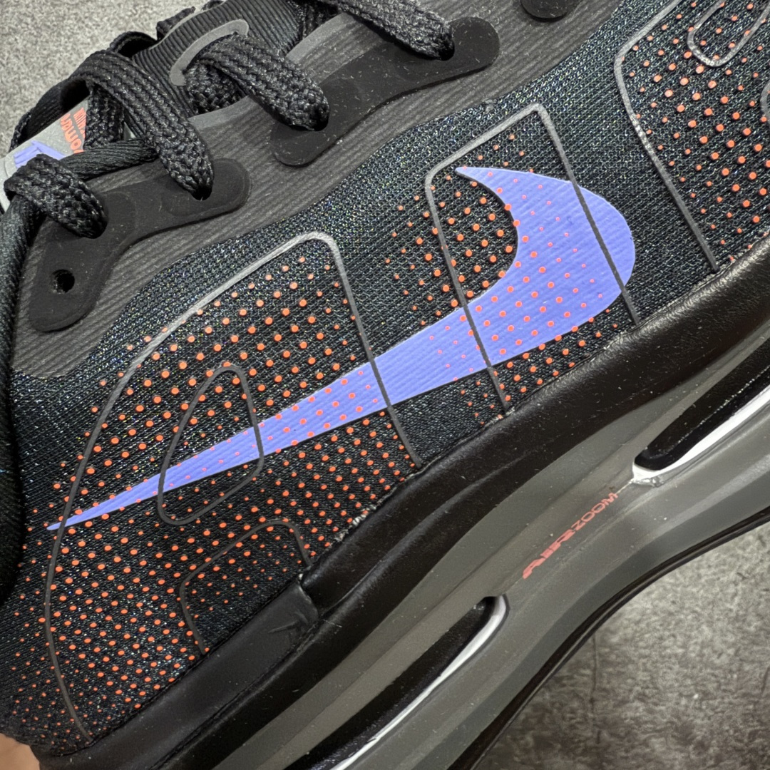 图片[4]-【XE纯原】NIKE VOMERO PREMIUM 全掌气垫缓震网面运动跑鞋 市场最强 没有之一 纯原生产线出品 原版开发 全部原材料 细节一比一打造 完美还原zp脚感 正确前后分离式两片纤维柱气垫 上下包裹超软弹泡棉 正确组合大底 区别市场通货 版型完美 鞋面材料同步原版1：1 全部原版开发校对 欢迎对比💪🏻 Nike 运用 Air技术专利，推出 Nike Pegasus Premium，沿用经典 Pegasus 系列产品深受跑者喜爱的缓震功能，并配置 Nike 首款可见式塑形 Air Zoom 气垫。 全掌可见的AirZoom首次在Pegasus系列中出现，模仿了Vaporfly的碳板曲线，增强了跑步时的流畅过渡。 货号：HM5973-002 尺码：39-46（半）-选品中心