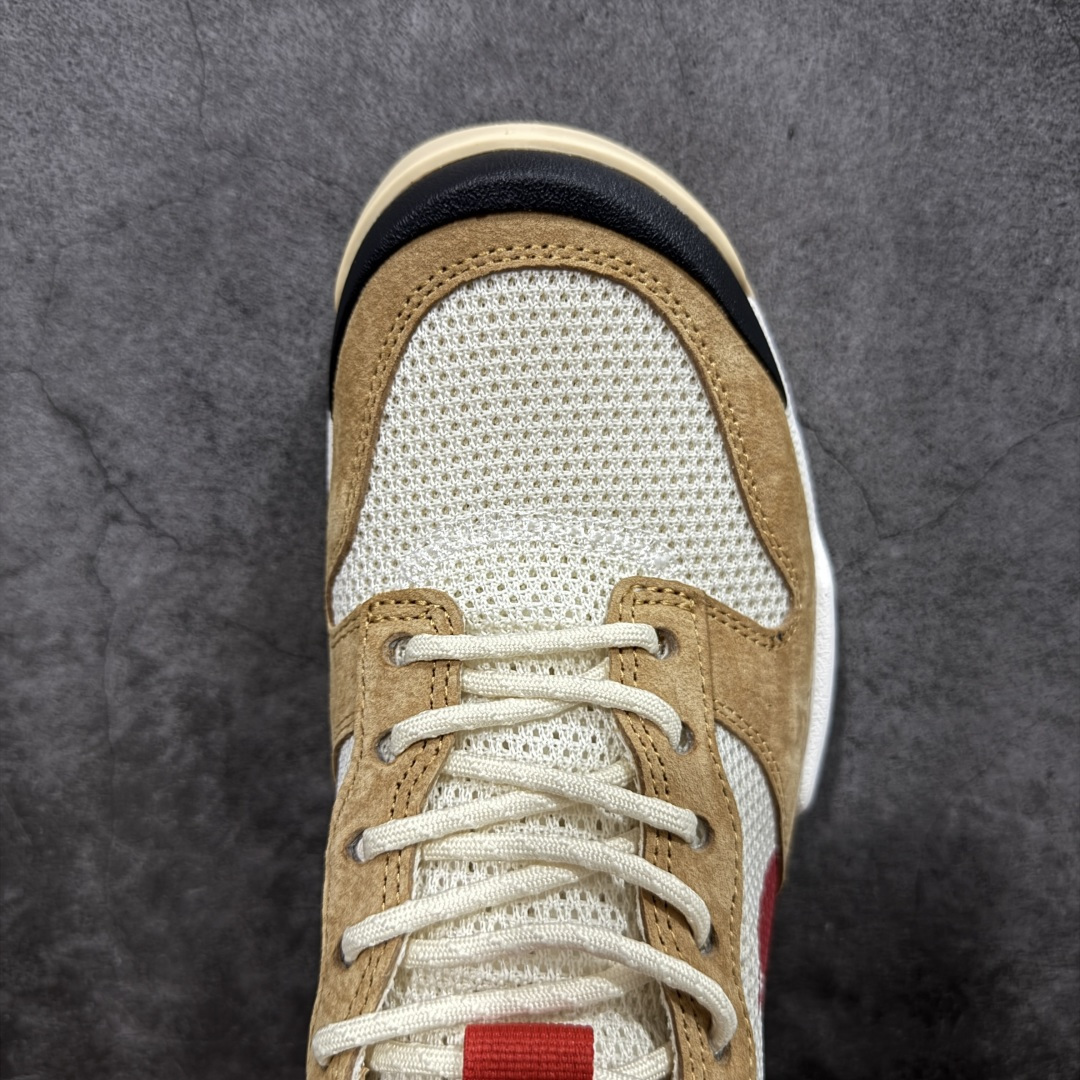 图片[5]-【GX纯原】Tom Sachs x NK Craft Mars Yard 2.0 联名宇航员神游太空百搭休闲运动透气慢跑鞋 复古做旧黄红勾 目前市场最正确版本 原厂网面 正确钩子刷漆 区别市场一眼假刷漆钩子 真碳板大底 版型完美 细节到位 经过五年时间的等待，被视为神级球鞋之作的 Craft Mars Yard 终于以 2.0 的姿态回归。艺术家 Tom Sachs 在延续经典外观与配色组合的同时，将Craft Mars Yard 进行全面升级，以更加透气的涤纶经编针织网眼取代之前的特殊 Vectran 材质，并在鞋面上加入 X 型走线提高耐磨特性，而经过改良之后的 SFB 特种部队靴大底亦更加适合在城市环境着用，此外网面层和软木层的双内底设计更是为营造赤脚穿着体验特别优化 货号：IF2885 100 尺码：36 36.5 37.5 38 38.5 39 40 40.5 41 42 42.5 43 44 45 46-选品中心