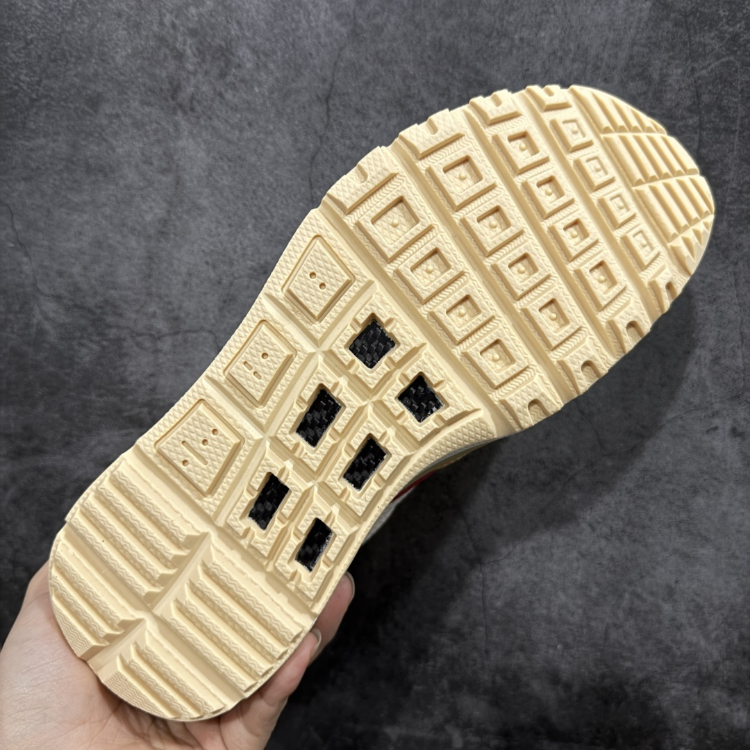 图片[9]-【GX纯原】Tom Sachs x NK Craft Mars Yard 2.0 联名宇航员神游太空百搭休闲运动透气慢跑鞋 复古做旧黄红勾 目前市场最正确版本 原厂网面 正确钩子刷漆 区别市场一眼假刷漆钩子 真碳板大底 版型完美 细节到位 经过五年时间的等待，被视为神级球鞋之作的 Craft Mars Yard 终于以 2.0 的姿态回归。艺术家 Tom Sachs 在延续经典外观与配色组合的同时，将Craft Mars Yard 进行全面升级，以更加透气的涤纶经编针织网眼取代之前的特殊 Vectran 材质，并在鞋面上加入 X 型走线提高耐磨特性，而经过改良之后的 SFB 特种部队靴大底亦更加适合在城市环境着用，此外网面层和软木层的双内底设计更是为营造赤脚穿着体验特别优化 货号：IF2885 100 尺码：36 36.5 37.5 38 38.5 39 40 40.5 41 42 42.5 43 44 45 46-选品中心