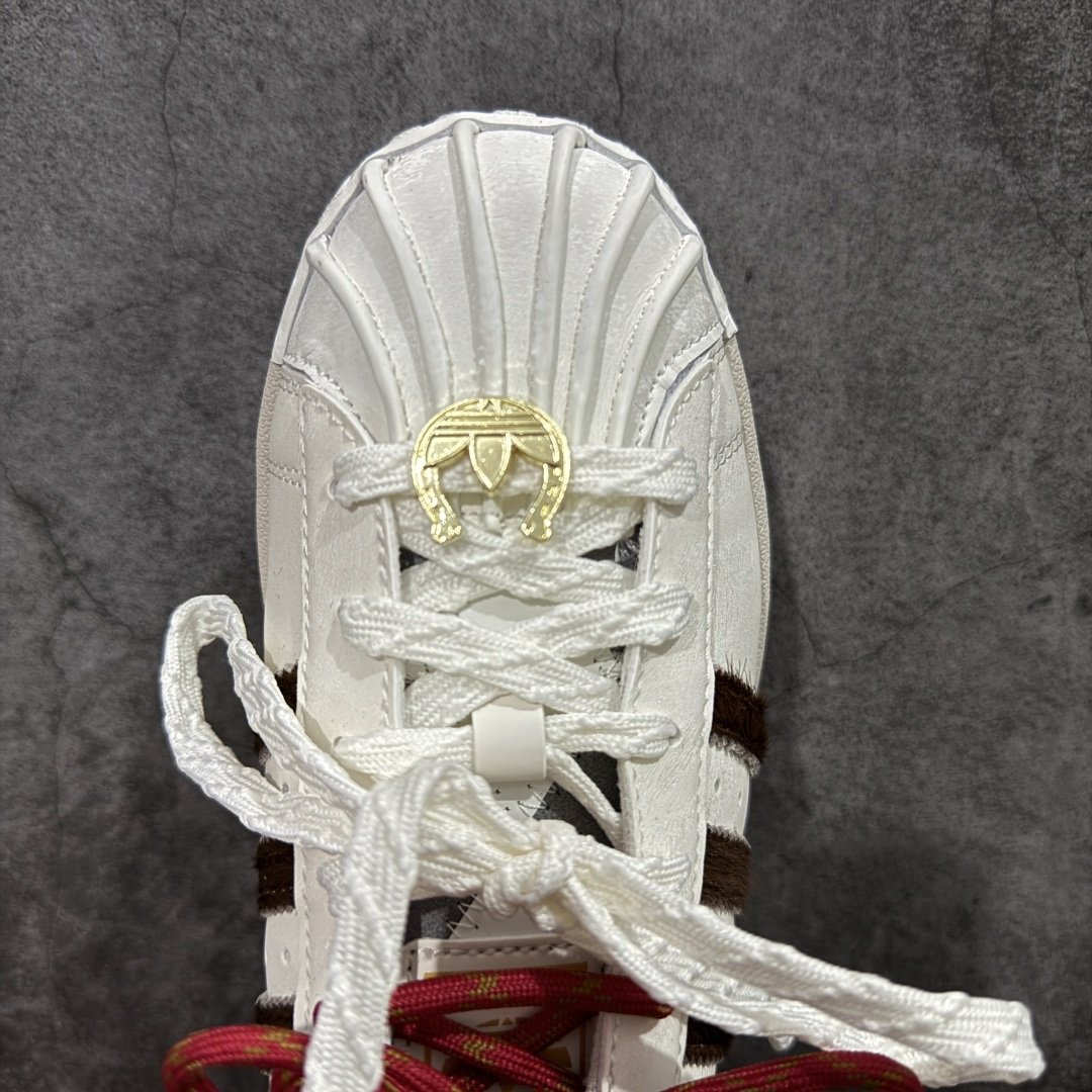 图片[5]-【渠道纯原】Adidas Originals Supetar II 贝壳头 马年限定 官网同步 渠道正品订单 市场唯一顶级货 纳米原材料 顶级头层马毛 升级原楦打造完美鞋型 诠释市场最高工艺水平 区别市面普通真标版本 进出专柜无压力 货号：KJ6293 尺码：35.5 36 36.5 37 38 38.5 39 40 40.5 41 42 42.5 43 44 44.5 45-选品中心