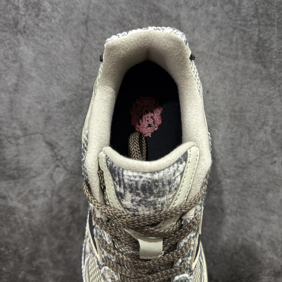 图片[8]-【纯原版】New Balance M2010系列 新百伦 复古老爹风网布跑步休闲运动鞋 新百伦经典配色 沿袭了面世之初的经典科技 以ENCAP中底配以升级版 N-ERGY缓震物料 鞋面则采用特色的柔软麂皮搭以NewBalance经典的尼龙网布 低调中还原跑鞋本真 更年轻化的设计理念与材质 让新世代青年得以用全新视角体验经典鞋款的传奇魅力 货号：U2010JG1 尺码：36 37 37.5 38 38.5 39.5 40 40.5 41.5 42 42.5 43 44 45 46-选品中心