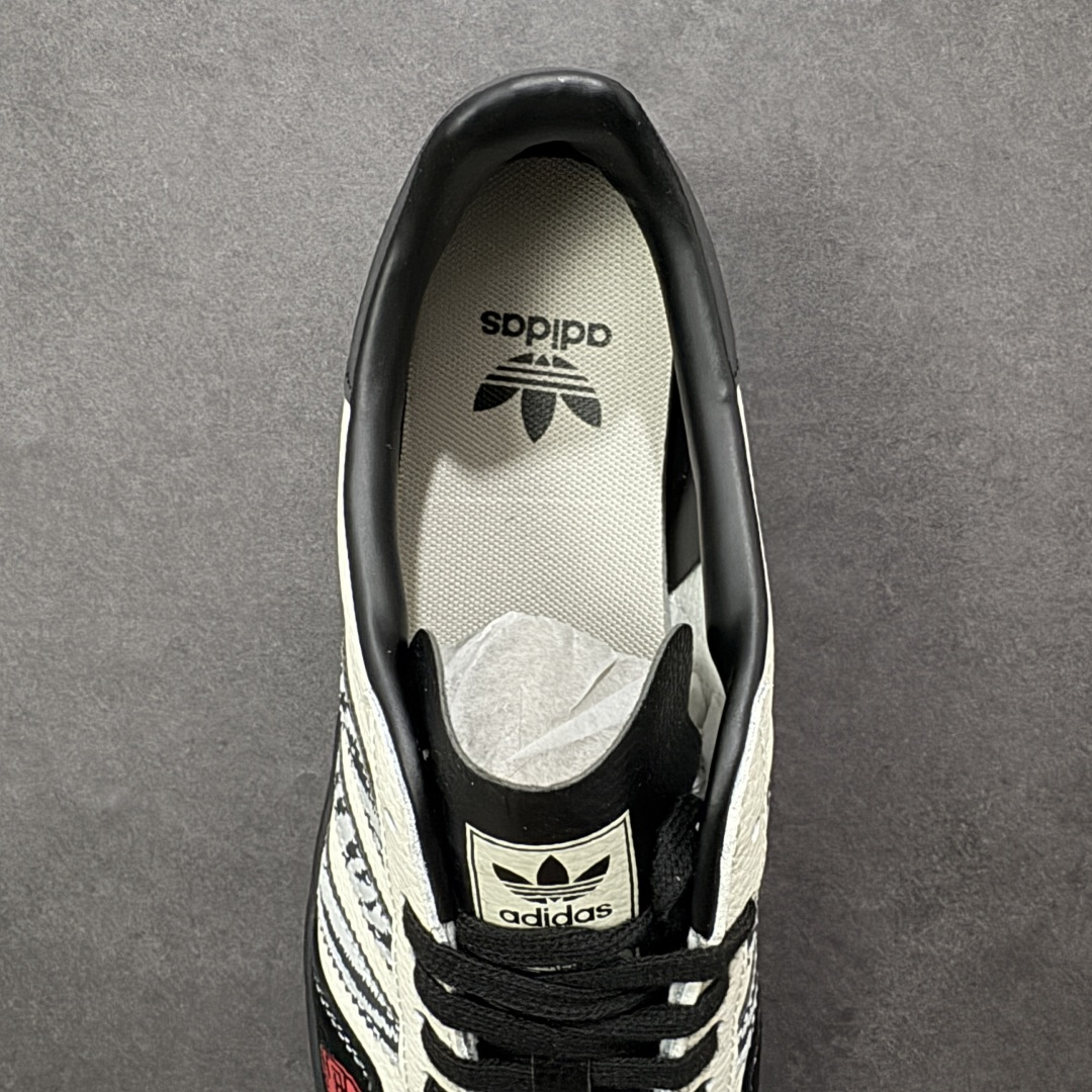 图片[7]-【定制版】Adidas Originals Gazelle Indoor 马年限定 ‘DIY‘定制 桑巴果冻休闲百搭低帮板鞋 原装头层材料 用料绝不含糊 独家版型蒸餾加工帶來的是更好的视觉和脚感体验 清洁度 电绣工艺 皮料切割干净无任何毛边 细节完美 货号： ZH2599 尺码： 36 36.5 37 38 38.5 39 40 40.5 41 42 42.5 43 44 45-选品中心