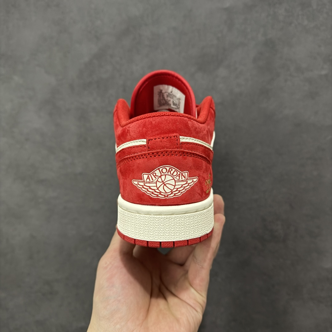 图片[4]-【定制版】Air Jordan 1 Low AJ1 乔1 2026马年限定 高端定制 低帮复古篮球鞋  #定制皮料 原厂3D打印 定制鞋盒 原楦原纸板 纯正空军版型 内置全掌气垫 货号：DX6259-602  尺码：36 36.5 37.5 38 38.5 39 40 40.5 41 42 42.5 43 44 44.5 45-选品中心