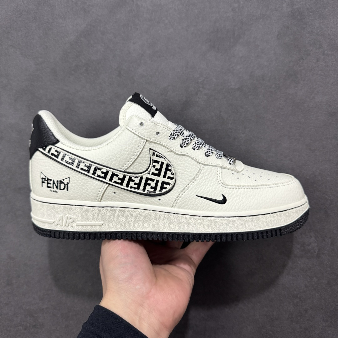 【定制版】NIke Air Force 1 \'07 Low “芬迪联名--奶霜墨纹” 空军一号低帮 运动鞋 休闲鞋 折边针车 工艺难度大 原楦头原纸板 高端定制鞋盒 原厂鞋底 超高清洁度 细节完美 货号：XY9025-020 尺码：36 36.5 37.5 38 38.5 39 40 40.5 41 42 42.5 43 44 44.5 45-选品中心