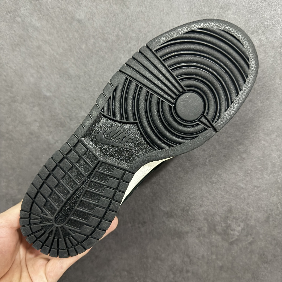 图片[9]-【定制版】Nike Dunk Low Retro 马年限定 周年高端定制 低帮休闲板鞋 #定制鞋盒 大厂纯原品质出货 超高清洁度 皮料切割干净无任何毛边 细节完美 货号：X25899-116 尺码：36 36.5 37.5 38 38.5 39 40 40.5 41 42 42.5 43 44 44.5 45-选品中心