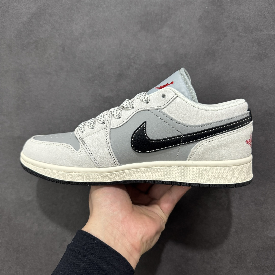 图片[2]-【定制版】Air Jordan 1 Low AJ1 乔1 马年限定 高端定制 低帮复古篮球鞋  #定制皮料 原厂3D打印 定制鞋盒 原楦原纸板 纯正空军版型 内置全掌气垫 货号：JP2026-126  尺码：36 36.5 37.5 38 38.5 39 40 40.5 41 42 42.5 43 44 44.5 45-选品中心