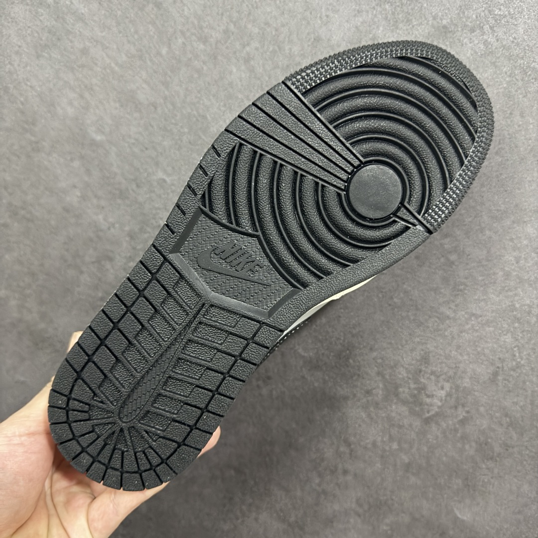 图片[9]-【定制版】Air Jordan 1 Low AJ1 乔1 马年限定 高端定制 低帮复古篮球鞋  #定制皮料 原厂3D打印 定制鞋盒 原楦原纸板 纯正空军版型 内置全掌气垫 货号：JP2026-126  尺码：36 36.5 37.5 38 38.5 39 40 40.5 41 42 42.5 43 44 44.5 45-选品中心