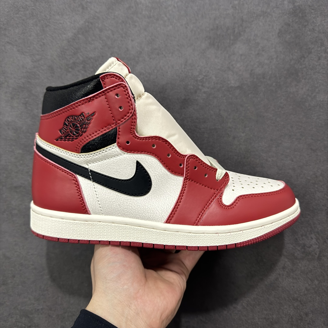 【小DG】Nike Air Jordan aj1 Retro High OG 百搭休闲文化运动篮球鞋 DZ5485-612 口碑AJ大厂出品 全系列原楦原纸板开发 原厂头层皮料加持 原厂定型后跟完美效果 裁片超高清洁度 针车 细节到位 性价比十足💪🏻 尺码：40-47.5（半）-选品中心