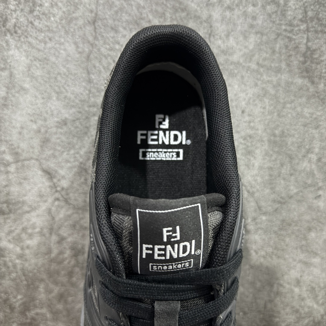 图片[8]-【YS纯原】广奢高端货 FENDI芬迪 Match 绒面皮革 压纹系带 男女同款 黑白红底经典款 ✦ 官方同源渠道 · 原装订单 ✦ 专柜全套包装＋原装配件齐全 ✦ 鞋底内置核心防伪芯片 · 可感应 ✦ FENDI Match 最新爆款情侣款板鞋 ✦ 高工艺无缝细空胶技术 ✦ 贴楦误差仅 0.05mm ✦ 固特异内外锁死工艺 ✦ 最大弯折也不开胶 · 环保无异味 ✦ 麂皮＋胶片拼接鞋面，质感更高级 ✦ Logo内里使用毛巾绒MX，脚感细腻温柔 尺码：35-45-选品中心