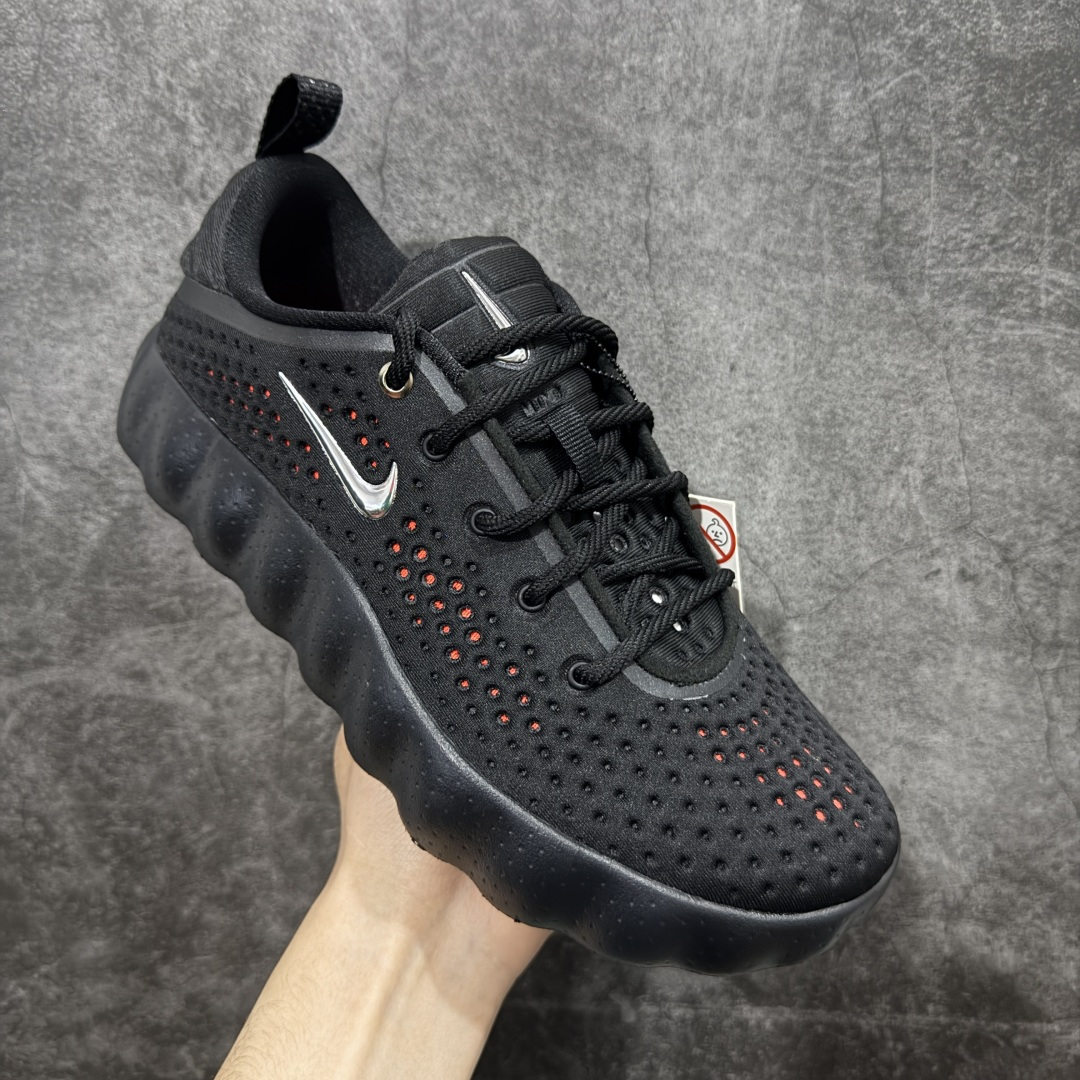 图片[3]-【先行版】NK Mind 002 黑科技足底按摩舒适贴合训练鞋 HQ4310-003 按摩脚感更明显 无杂音 该系列首作 Mind 001 从神经科学中汲取灵感，打造出一款不仅外观独特，更能为穿着者带来别样感知体验的球鞋，此次新作将继续延续此核心方向。历时十年打磨的 Mind 系列，承载着 Nike 对未来鞋款的愿景呈现。系列中的每双鞋，外底均由 22 个独立泡沫结节构成，旨在模拟赤足般的体验。这些结节通过与足底感官感受器的相互作用，从而促进人体的自然步态。 尺码：36 36.5 37.5 38 38.5 39 40 40.5 41 42 42.5 43 44 44.5 45-选品中心