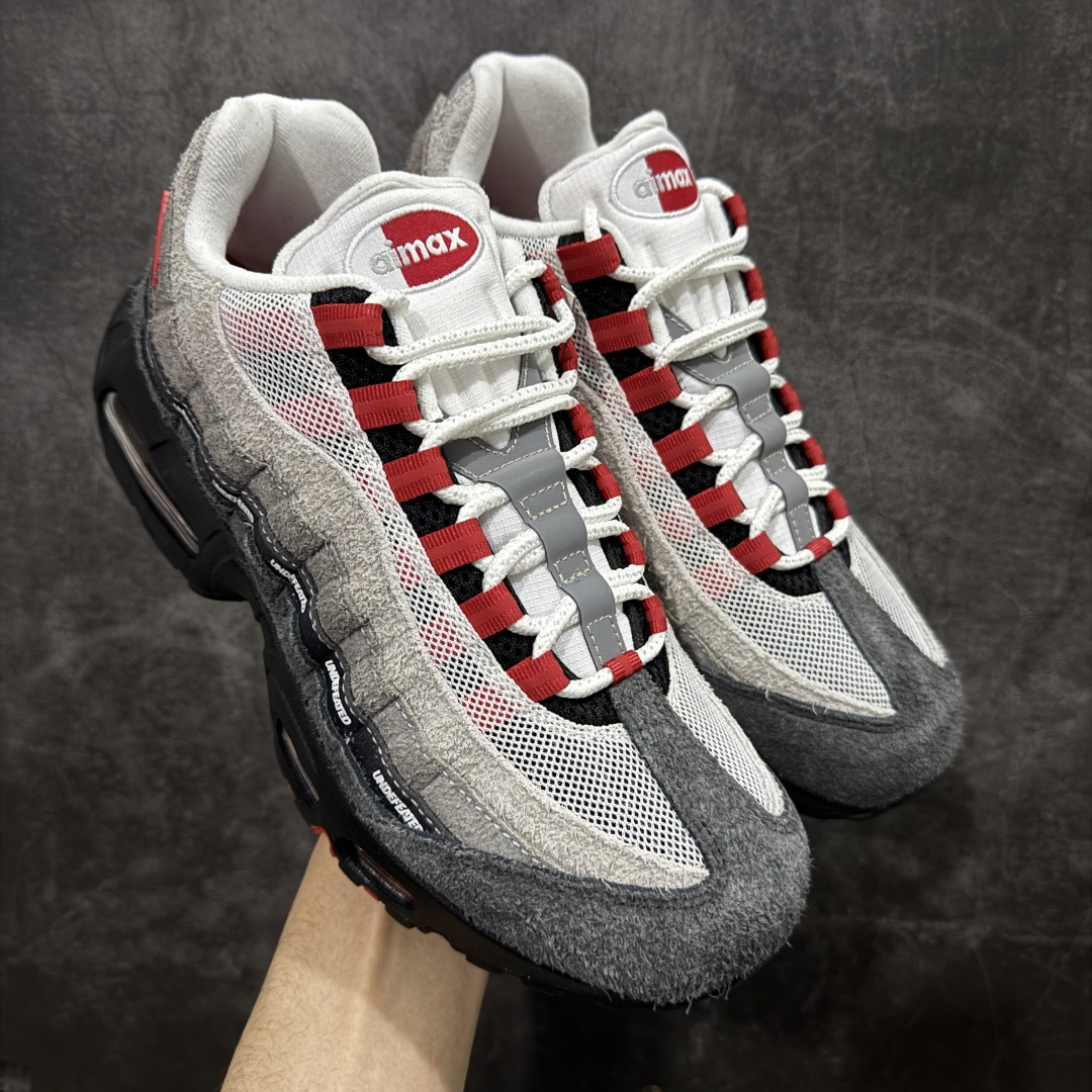【SF外贸版】UNDEFEATED x NK Air Max 95 SP 纽约限定 联名灰红 IB4523-003 耗时半年开发 重金购买全套印尼原厂纸板楦头开发 2025官方主推系列 致敬诞生30周年的传奇鞋型 Air Max 95 系列再度重磅复刻归来 以全新配色续写光辉历史 更以现代手法重塑经典 将复古风格与前沿科技完美融合 一比一鞋头弧度高度鞋身弧度 东莞原厂模具大底 一码一模 原厂高韧性Tpu 独家供应35.5 45.5 48.5 49.5 50.5 原厂特供同批次皮料与Zp零色差 原厂特供内外标均可过绿X扫描认证 独家原装Big Bubble气垫 气垫体积更大 提供更强的缓震性能和回弹性 进口玻璃冲刀皮料裁剪零毛边 电脑针车工艺 鞋面不留荧光细节 平台可冲 超高鞋面清洁度 最高QC检验标准 控制溢胶瑕疵 每一双都是工艺品 尺码：35.5 36 36.5 37.5 38 38.5 39 40 40.5 41 42 42.5 43 44 44.5 45 45.5 46 47.5 48.5-选品中心