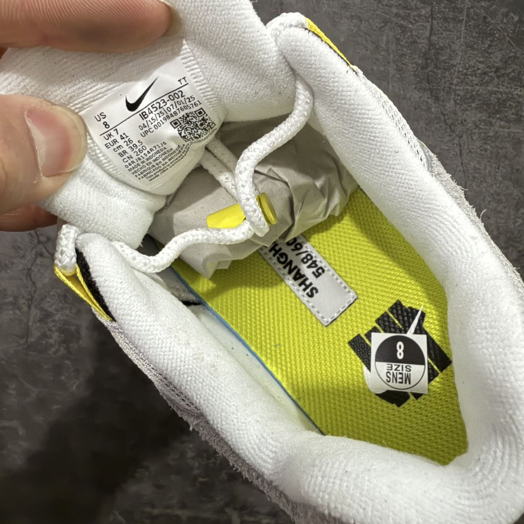 图片[7]-【SF外贸版】UNDEFEATED x NK Air Max 95 SP 纽约限定 联名灰绿 IB4523-004 耗时半年开发 重金购买全套印尼原厂纸板楦头开发 2025官方主推系列 致敬诞生30周年的传奇鞋型 Air Max 95 系列再度重磅复刻归来 以全新配色续写光辉历史 更以现代手法重塑经典 将复古风格与前沿科技完美融合 一比一鞋头弧度高度鞋身弧度 东莞原厂模具大底 一码一模 原厂高韧性Tpu 独家供应35.5 45.5 48.5 49.5 50.5 原厂特供同批次皮料与Zp零色差 原厂特供内外标均可过绿X扫描认证 独家原装Big Bubble气垫 气垫体积更大 提供更强的缓震性能和回弹性 进口玻璃冲刀皮料裁剪零毛边 电脑针车工艺 鞋面不留荧光细节 平台可冲 超高鞋面清洁度 最高QC检验标准 控制溢胶瑕疵 每一双都是工艺品 尺码：35.5 36 36.5 37.5 38 38.5 39 40 40.5 41 42 42.5 43 44 44.5 45 45.5 46 47.5 48.5-选品中心