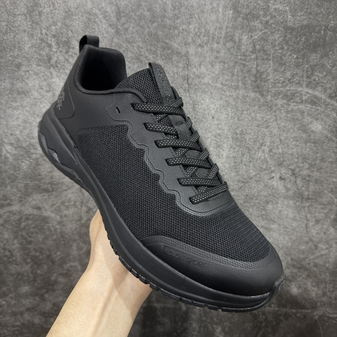 图片[3]-【莞产版本】可隆KOLON SPORT Skyler 2 舒适柔软 防水支撑轻便回弹 低帮 徒步鞋 黑色 脚感软到像踩云朵☁️—鞋面柔软贴合脚型，走石子路也不硌脚；防滑V黄金大底纹路深似锯齿，泥地、陡坡都稳稳拿捏，下雨天也不怕打滑。黑色耐脏又百搭，日常穿去上班是低调质感，进山徒步是可靠装备，从城市到山野，一双鞋承包所有 “出走计划” 尺码：39-45-选品中心