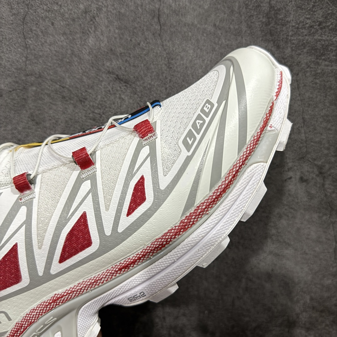 图片[6]-【莞产定制版】SALOMON XT-6 GTX萨洛蒙潮流越野机能户外功能鞋 涂鸦手绘 412529 纯原外贸平台特供订单 耗时半年巨作 全套原纸板楦头开发 原厂特供网布配套加持 确保原汁原味 完美呈现版型 原档数据独家私模五层组合大底 原装Ortholite轻量化鞋垫 中底布带钢印编号 原厂TPU锁扣 进口港宝加持 后跟自然饱满 还原公司包裹性 鞋面以“锯齿”状的包裹系统呈现 在基色底之下加入了各种色点缀 将公司的最新技术和时尚前卫的造型融入耐用的长跑款式中 鞋面由 TPU 薄膜制成 并焊接在高耐磨网眼上 使其既时尚又坚固 由 ACS底盘支撑 可增强稳定性和支撑力 以及由橡胶凸耳 Contragrip外底覆盖的 EVA 缓冲中底 旨在应对崎岖的地形 鞋舌上的彩色Salomon 标签、Quicklace 系统以及鞋头、鞋舌和鞋跟上的附加品牌使细节更加完美 让穿着者可以轻松驾驭户外与通勤下的任何运动生活场景 无缝鞋身户外随意纵横 颜值与脚感兼备 出街通勤 绝对非常吸睛 你值得拥有 尺码：37-45-选品中心