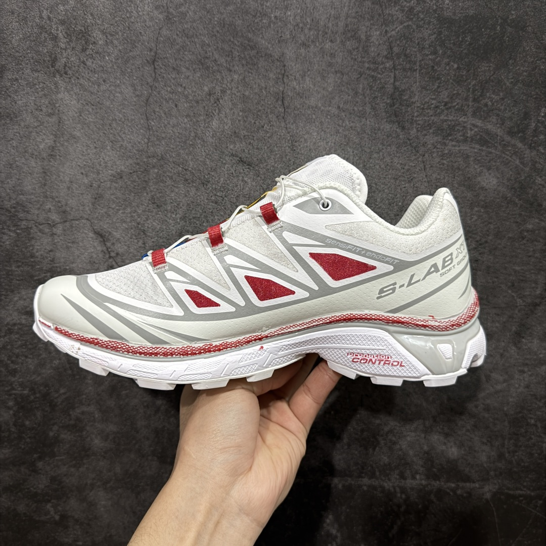 图片[2]-【莞产定制版】SALOMON XT-6 GTX萨洛蒙潮流越野机能户外功能鞋 涂鸦手绘 412529 纯原外贸平台特供订单 耗时半年巨作 全套原纸板楦头开发 原厂特供网布配套加持 确保原汁原味 完美呈现版型 原档数据独家私模五层组合大底 原装Ortholite轻量化鞋垫 中底布带钢印编号 原厂TPU锁扣 进口港宝加持 后跟自然饱满 还原公司包裹性 鞋面以“锯齿”状的包裹系统呈现 在基色底之下加入了各种色点缀 将公司的最新技术和时尚前卫的造型融入耐用的长跑款式中 鞋面由 TPU 薄膜制成 并焊接在高耐磨网眼上 使其既时尚又坚固 由 ACS底盘支撑 可增强稳定性和支撑力 以及由橡胶凸耳 Contragrip外底覆盖的 EVA 缓冲中底 旨在应对崎岖的地形 鞋舌上的彩色Salomon 标签、Quicklace 系统以及鞋头、鞋舌和鞋跟上的附加品牌使细节更加完美 让穿着者可以轻松驾驭户外与通勤下的任何运动生活场景 无缝鞋身户外随意纵横 颜值与脚感兼备 出街通勤 绝对非常吸睛 你值得拥有 尺码：37-45-选品中心