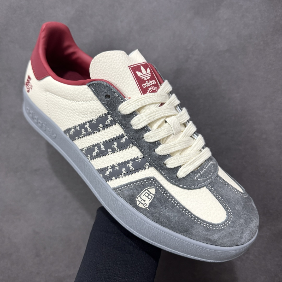 图片[3]-【定制版】adidas SAMBA OG F马年联名款 德训鞋 大厂纯原品质出货 超高清洁度 细节完美 舒适百搭 低帮休闲板鞋 男女同款 货号 ZH2603 尺码：36 36.5 37.5 38 38.5 39 40 40.5 41 42 42.5 43 44 45-选品中心