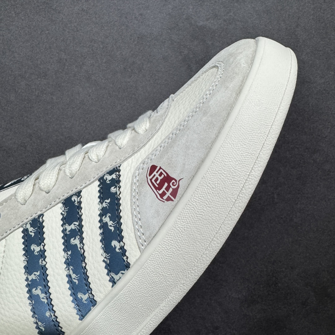 图片[5]-【定制版】adidas SAMBA OG F马年联名款 德训鞋 大厂纯原品质出货 超高清洁度 细节完美 舒适百搭 低帮休闲板鞋 男女同款 货号 ZH2601 尺码：36 36.5 37.5 38 38.5 39 40 40.5 41 42 42.5 43 44 45-选品中心
