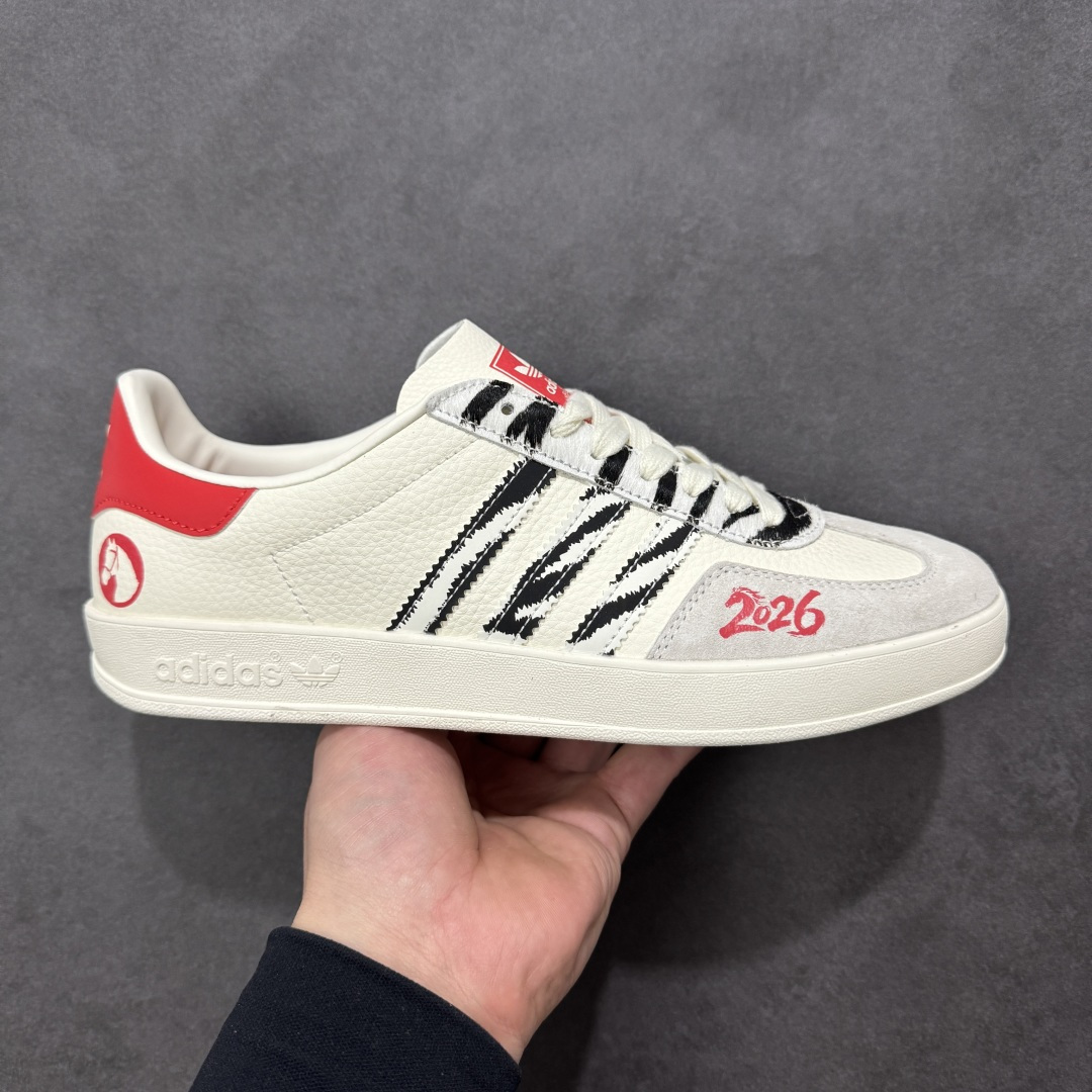 【定制版】adidas SAMBA OG F马年联名款 德训鞋 大厂纯原品质出货 超高清洁度 细节完美 舒适百搭 低帮休闲板鞋 男女同款 货号 JJ2601 尺码：36 36.5 37.5 38 38.5 39 40 40.5 41 42 42.5 43 44 45-选品中心