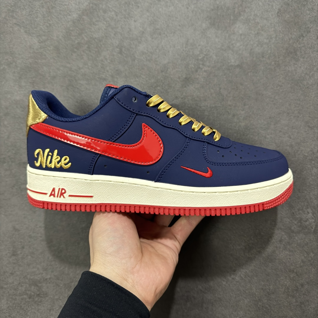 【定制版】公司级NIke Air Force 1 \'07 Low “蓝红金芒” 空军一号低帮 运动鞋 休闲鞋 折边针车 工艺难度大 原楦头原纸板 高端定制鞋盒 原厂鞋底 超高清洁度 细节完美 货号：NH0601-529 尺码：36 36.5 37.5 38 38.5 39 40 40.5 41 42 42.5 43 44 44.5 45-选品中心