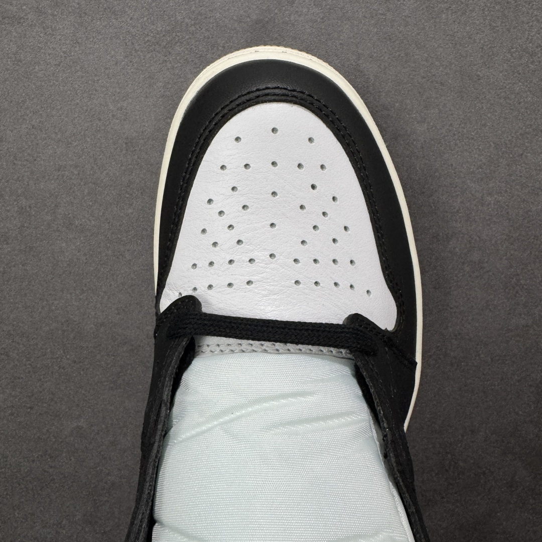 图片[8]-【H11版本】耐克Nike Air Jordan 1 Retro High OG AJ1代经典复古经典高帮百搭文化篮球鞋 FD2596-021 公司级真标半码制#原档案原数据开发版型#采用荔枝纹头层皮革鞋面材质#原厂立体填充鞋舌海绵#中底注胶孔及缜密中底拉帮工艺#原数据开发模具大底 尺码： 35.5 36 36.5 37.5 38 38.5 39 40 40.5 41 42 42.5 43 44 44.5 45 46 47.5 48.5 编码：H11B290300-选品中心