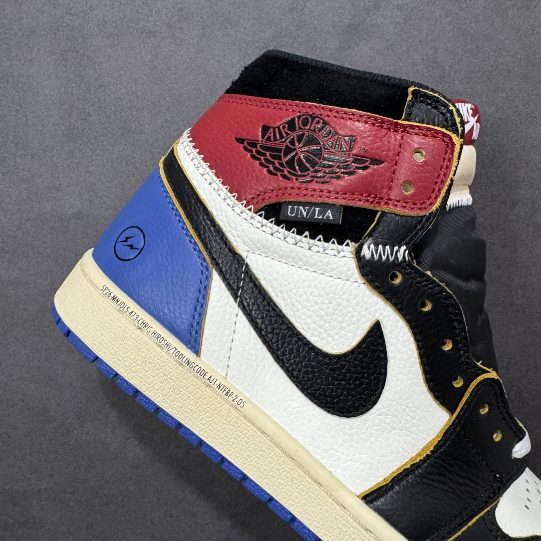 图片[6]-【H11版本】耐克Nike Air Jordan 1 Retro High OG AJ1代经典复古经典高帮百搭文化篮球鞋 IO7847-002 公司级真标半码制#原档案原数据开发版型#采用荔枝纹头层皮革鞋面材质#原厂立体填充鞋舌海绵#中底注胶孔及缜密中底拉帮工艺#原数据开发模具大底 尺码： 35.5 36 36.5 37.5 38 38.5 39 40 40.5 41 42 42.5 43 44 44.5 45 46 47.5 48.5 编码：H11B290300-选品中心
