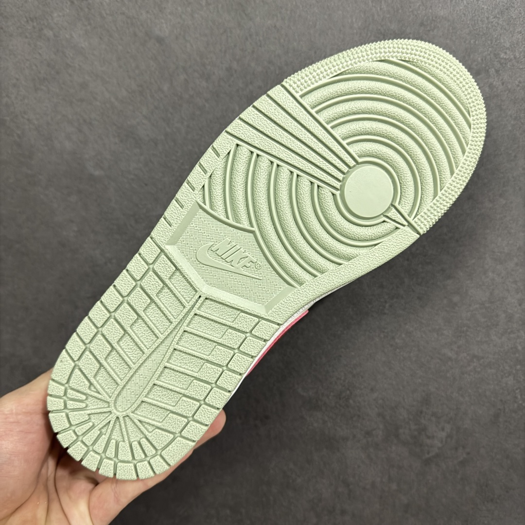 图片[9]-【H11版本】耐克Nike Air Jordan 1 AJ1经典复古经典低帮百搭文化篮球鞋 553558-133 公司级真标半码制#原档案原数据开发版型#采用荔枝纹头层皮革鞋面材质#原厂立体填充鞋舌海绵#中底注胶孔及缜密中底拉帮工艺#原数据开发模具大底 尺码：35.5 36 36.5 37.5 38 38.5 39 40 40.5 41 42 42.5 43 44 44.5 45 46 47.5 编码：H11B250260-选品中心