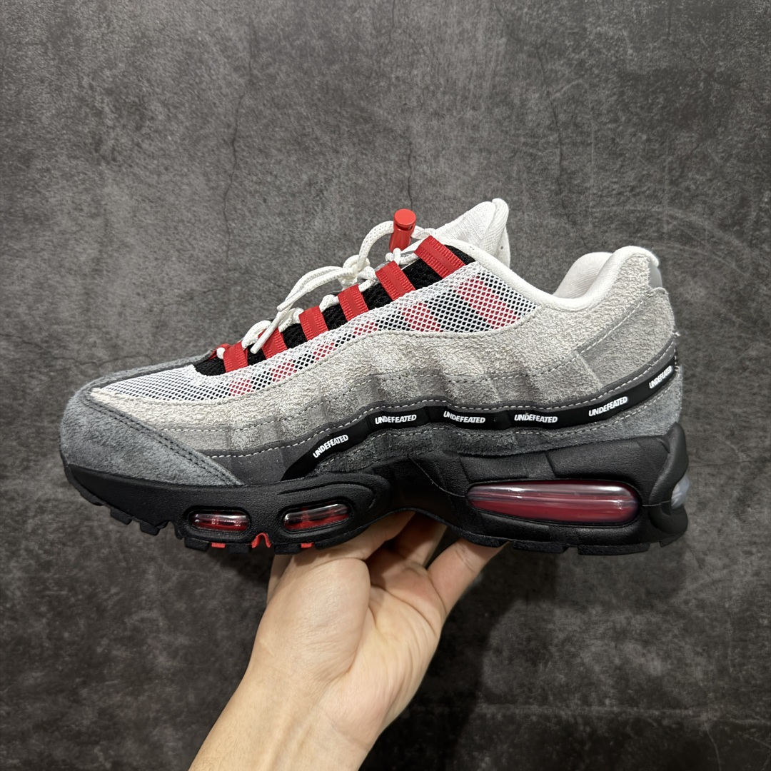 图片[2]-【GX纯原】UNDEFEATED x Nike Air Max 95 OG Big Bubble 灰红 货号：IB4523-003 外贸顶级专供 区别先行版 全部配色原鞋原尺码开发生产 极致还原 全部原厂材料一比一打造 一眼ZP既视感 欢迎对比市场版本 尺码：40 40.5 41 42 42.5 43 44 44.5 45 46 46.5 47.5 48 48.5-选品中心