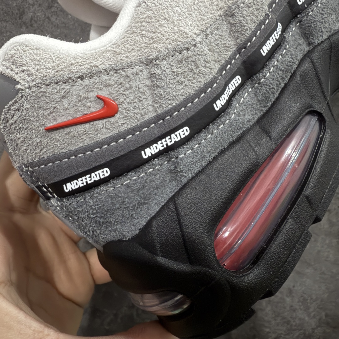 图片[3]-【GX纯原】UNDEFEATED x Nike Air Max 95 OG Big Bubble 灰红 货号：IB4523-003 外贸顶级专供 区别先行版 全部配色原鞋原尺码开发生产 极致还原 全部原厂材料一比一打造 一眼ZP既视感 欢迎对比市场版本 尺码：40 40.5 41 42 42.5 43 44 44.5 45 46 46.5 47.5 48 48.5-选品中心