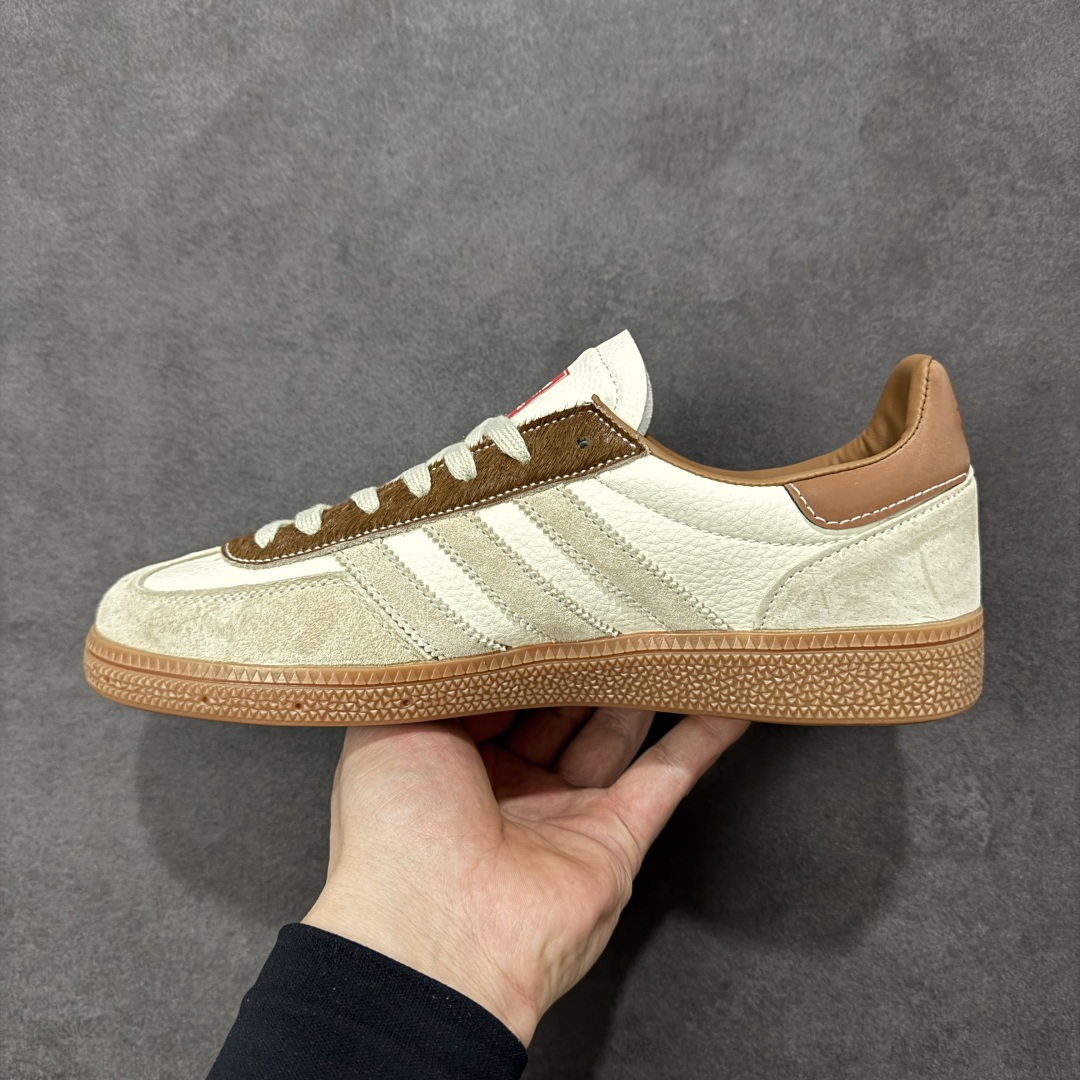图片[2]-【定制版】Adidas Handball Spezial 马年限定 麂皮阿迪经典复古休闲板鞋 #原厂原档案开发出品 皮料切割干净无任何毛边 鞋型细节完美 超高清洁度 货号：JJ2617 尺码：36 36.5 37 38 38.5 39 40 40.5 41 42 42.5 43 44 45-选品中心