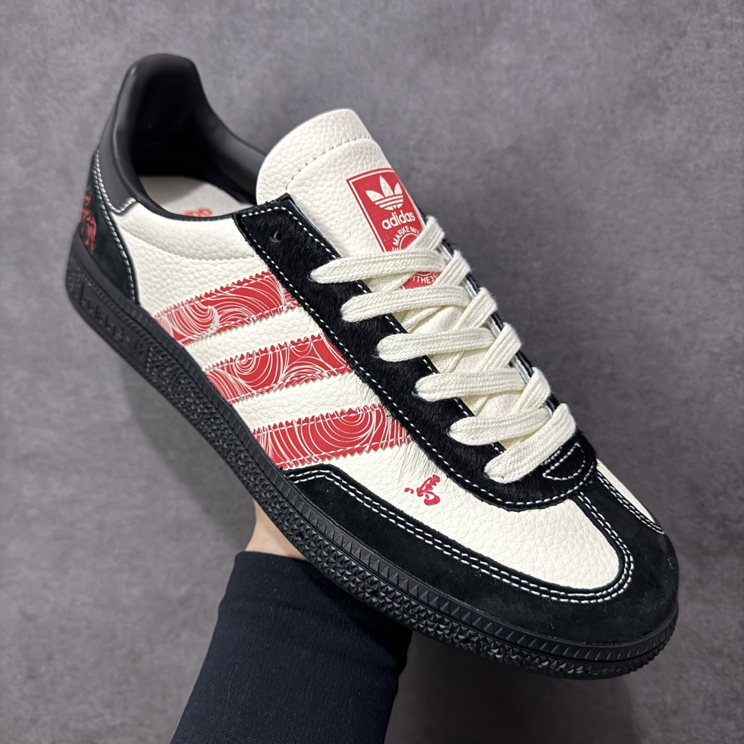 图片[3]-【定制版】Adidas Handball Spezial 马年限定 麂皮阿迪经典复古休闲板鞋 #原厂原档案开发出品 皮料切割干净无任何毛边 鞋型细节完美 超高清洁度 货号：JJ2619 尺码：36 36.5 37 38 38.5 39 40 40.5 41 42 42.5 43 44 45-选品中心