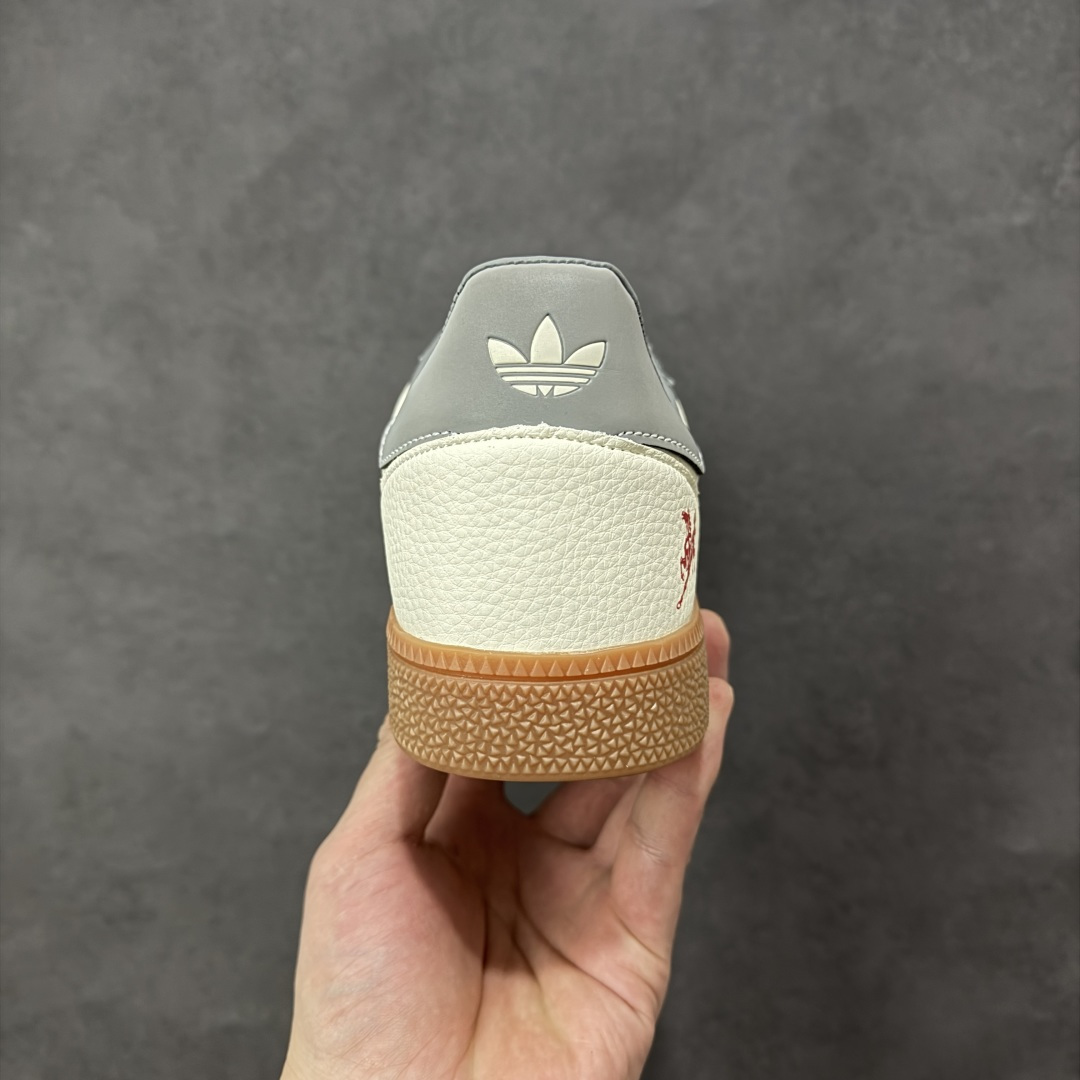 图片[4]-【定制版】Adidas Handball Spezial 马年限定 麂皮阿迪经典复古休闲板鞋 #原厂原档案开发出品 皮料切割干净无任何毛边 鞋型细节完美 超高清洁度 货号：ZH2605 尺码：36 36.5 37 38 38.5 39 40 40.5 41 42 42.5 43 44 45-选品中心