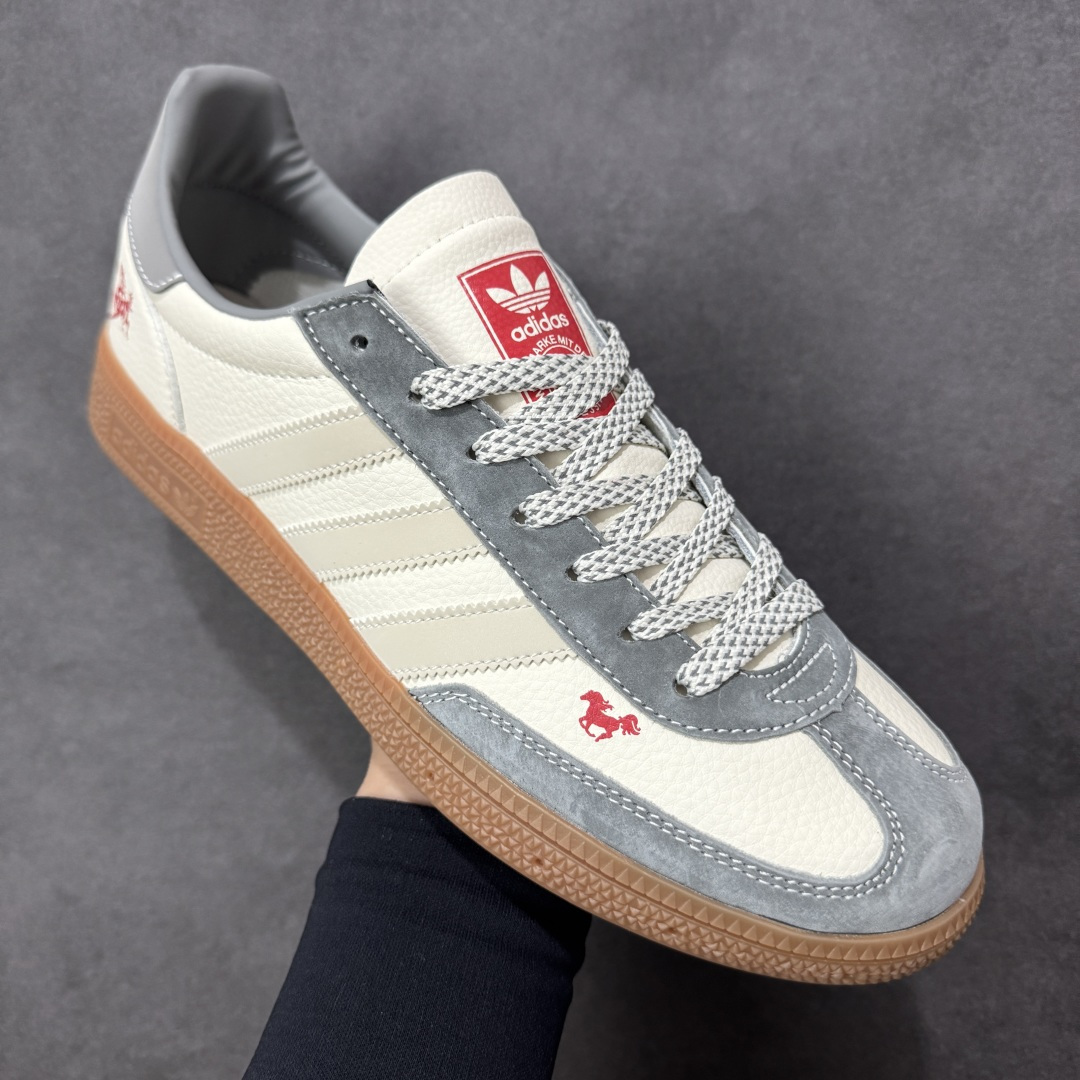图片[3]-【定制版】Adidas Handball Spezial 马年限定 麂皮阿迪经典复古休闲板鞋 #原厂原档案开发出品 皮料切割干净无任何毛边 鞋型细节完美 超高清洁度 货号：ZH2605 尺码：36 36.5 37 38 38.5 39 40 40.5 41 42 42.5 43 44 45-选品中心