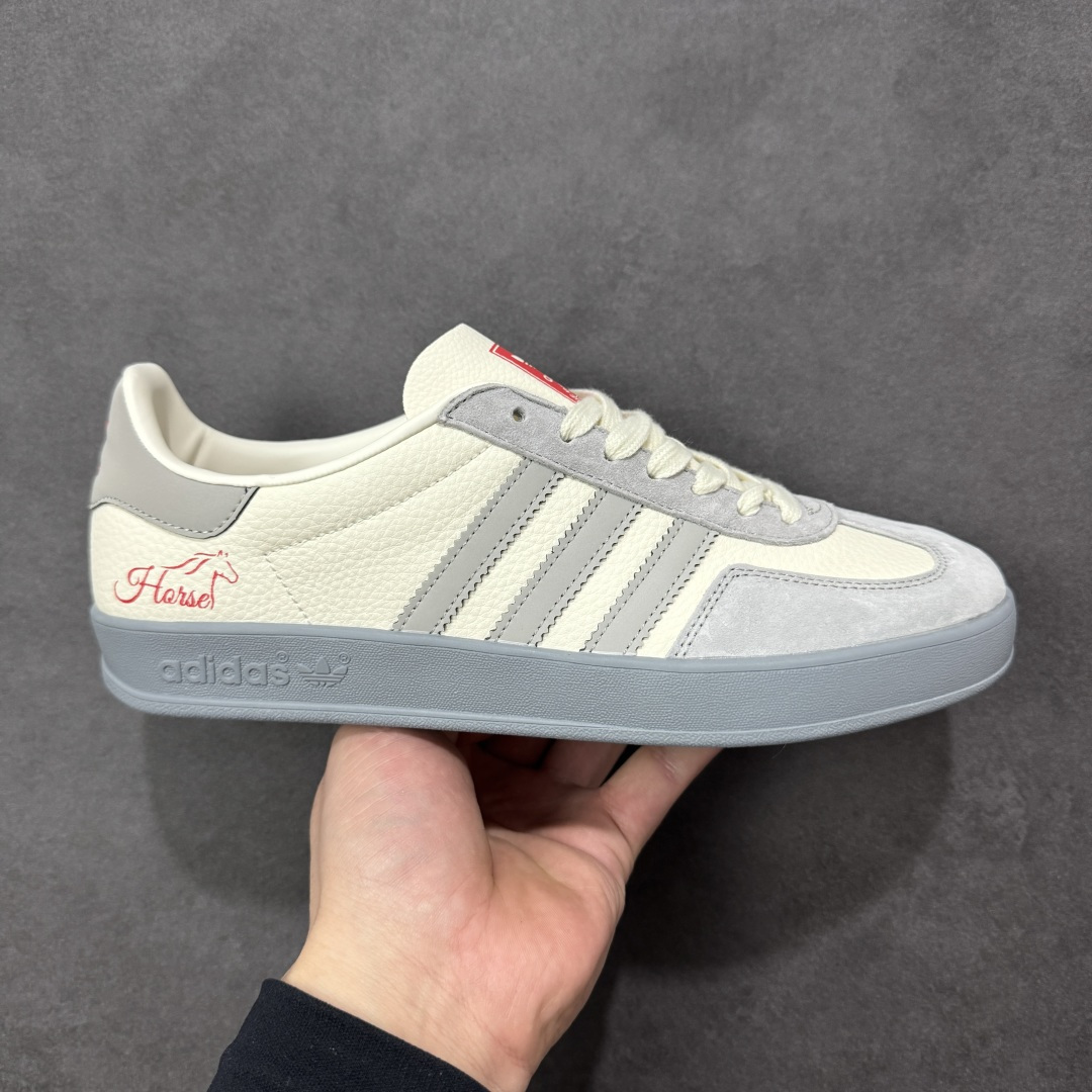 【定制版】Adidas Handball Spezial 马年限定 麂皮阿迪经典复古休闲板鞋 #原厂原档案开发出品 皮料切割干净无任何毛边 鞋型细节完美 超高清洁度 货号：ZH2598 尺码：36 36.5 37 38 38.5 39 40 40.5 41 42 42.5 43 44 45-选品中心