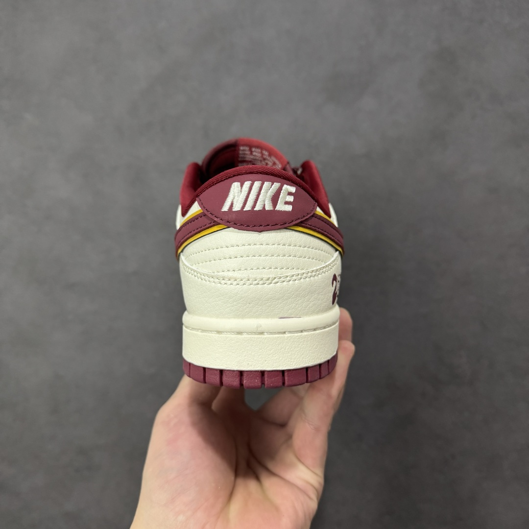 图片[4]-【定制版】Nike Dunk Low Retro 2026马年限定 周年高端定制 低帮休闲板鞋 #定制鞋盒 大厂纯原品质出货 超高清洁度 皮料切割干净无任何毛边 细节完美 货号：HT5088-653 尺码：36 36.5 37.5 38 38.5 39 40 40.5 41 42 42.5 43 44 44.5 45-选品中心