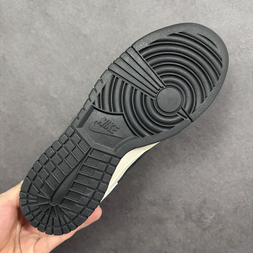 图片[9]-【定制版】Nike Dunk Low Retro 马年限定 周年高端定制 低帮休闲板鞋 #定制鞋盒 大厂纯原品质出货 超高清洁度 皮料切割干净无任何毛边 细节完美 货号：HT5088-655 尺码：36 36.5 37.5 38 38.5 39 40 40.5 41 42 42.5 43 44 44.5 45-选品中心