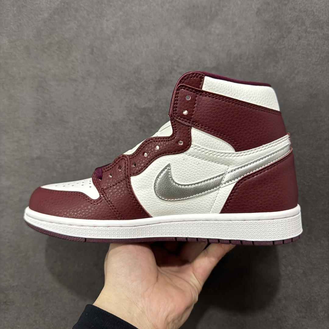 图片[2]-【H11版本】耐克Nike Air Jordan 1 Retro High OG AJ1代经典复古经典高帮百搭文化篮球鞋 555088-611 公司级真标半码制#原档案原数据开发版型#采用荔枝纹头层皮革鞋面材质#原厂立体填充鞋舌海绵#中底注胶孔及缜密中底拉帮工艺#原数据开发模具大底 尺码： 35.5 36 36.5 37.5 38 38.5 39 40 40.5 41 42 42.5 43 44 44.5 45 46 47.5 48.5 编码：H11B290300-选品中心