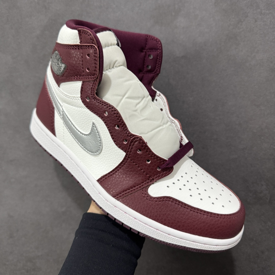 图片[3]-【H11版本】耐克Nike Air Jordan 1 Retro High OG AJ1代经典复古经典高帮百搭文化篮球鞋 555088-611 公司级真标半码制#原档案原数据开发版型#采用荔枝纹头层皮革鞋面材质#原厂立体填充鞋舌海绵#中底注胶孔及缜密中底拉帮工艺#原数据开发模具大底 尺码： 35.5 36 36.5 37.5 38 38.5 39 40 40.5 41 42 42.5 43 44 44.5 45 46 47.5 48.5 编码：H11B290300-选品中心