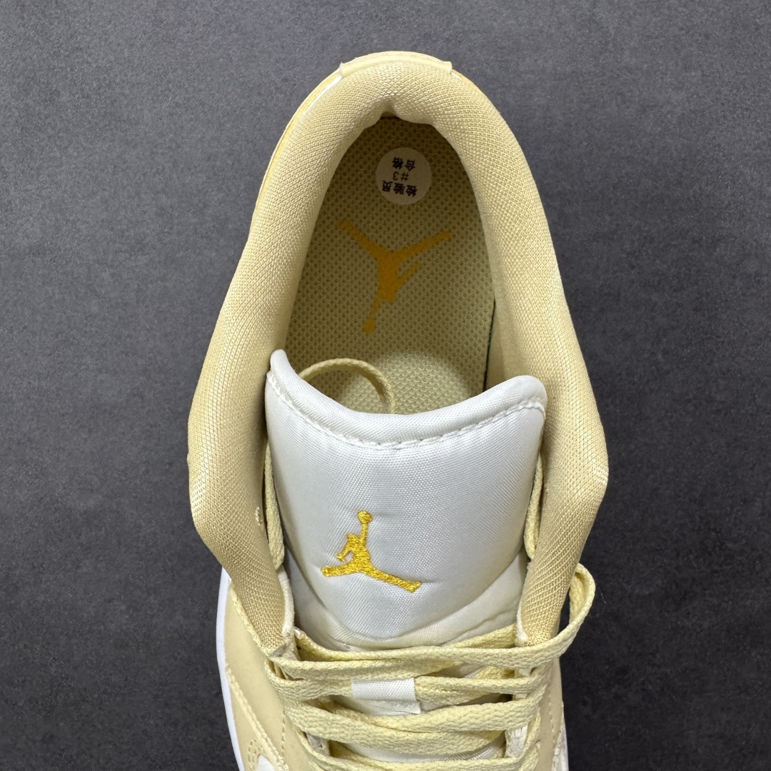 图片[7]-【H11版本】耐克Nike Air Jordan 1 AJ1经典复古经典低帮百搭文化篮球鞋 DC0774-170 公司级真标半码制#原档案原数据开发版型#采用荔枝纹头层皮革鞋面材质#原厂立体填充鞋舌海绵#中底注胶孔及缜密中底拉帮工艺#原数据开发模具大底 尺码：35.5 36 36.5 37.5 38 38.5 39 40 40.5 41 42 42.5 43 44 44.5 45 46 47.5 编码：H11B250260-选品中心