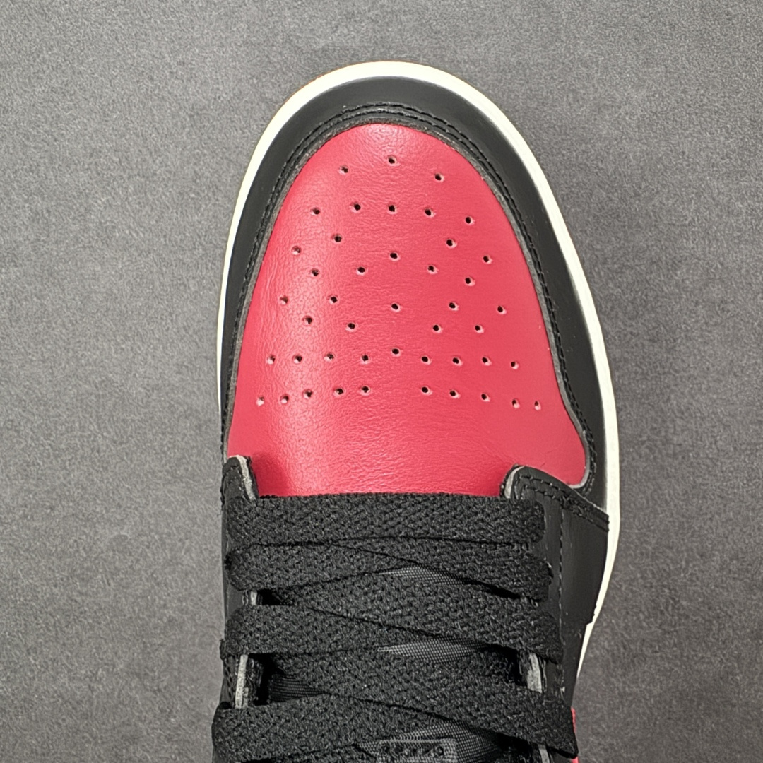 图片[8]-【H11版本】耐克Nike Air Jordan 1 AJ1经典复古经典低帮百搭文化篮球鞋 DC0774-061 公司级真标半码制#原档案原数据开发版型#采用荔枝纹头层皮革鞋面材质#原厂立体填充鞋舌海绵#中底注胶孔及缜密中底拉帮工艺#原数据开发模具大底 尺码：35.5 36 36.5 37.5 38 38.5 39 40 40.5 41 42 42.5 43 44 44.5 45 46 47.5 编码：H11B250260-选品中心